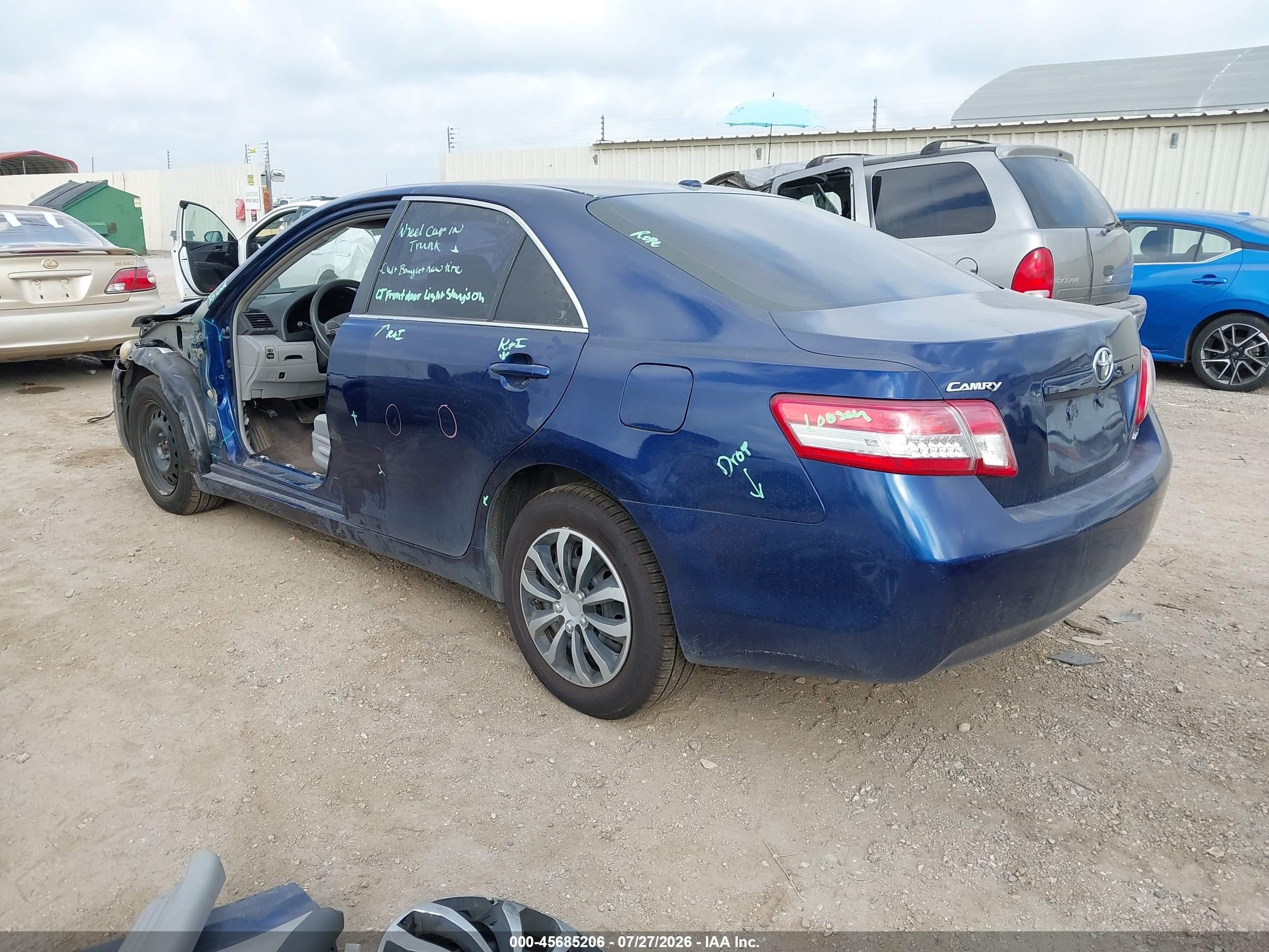 2010 Toyota Camry Le Blue vin: 4T1BF3EK0AU560724