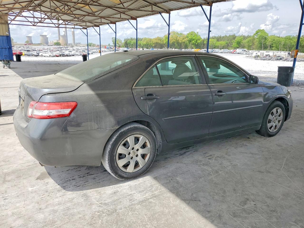 2011 Toyt Camry Gray vin: 4T1BF3EK0BU122383