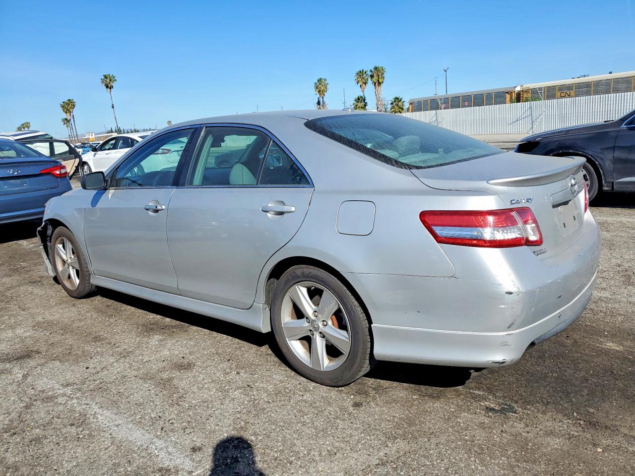 2011 Toyota Camry Se Silver vin: 4T1BF3EK0BU128975