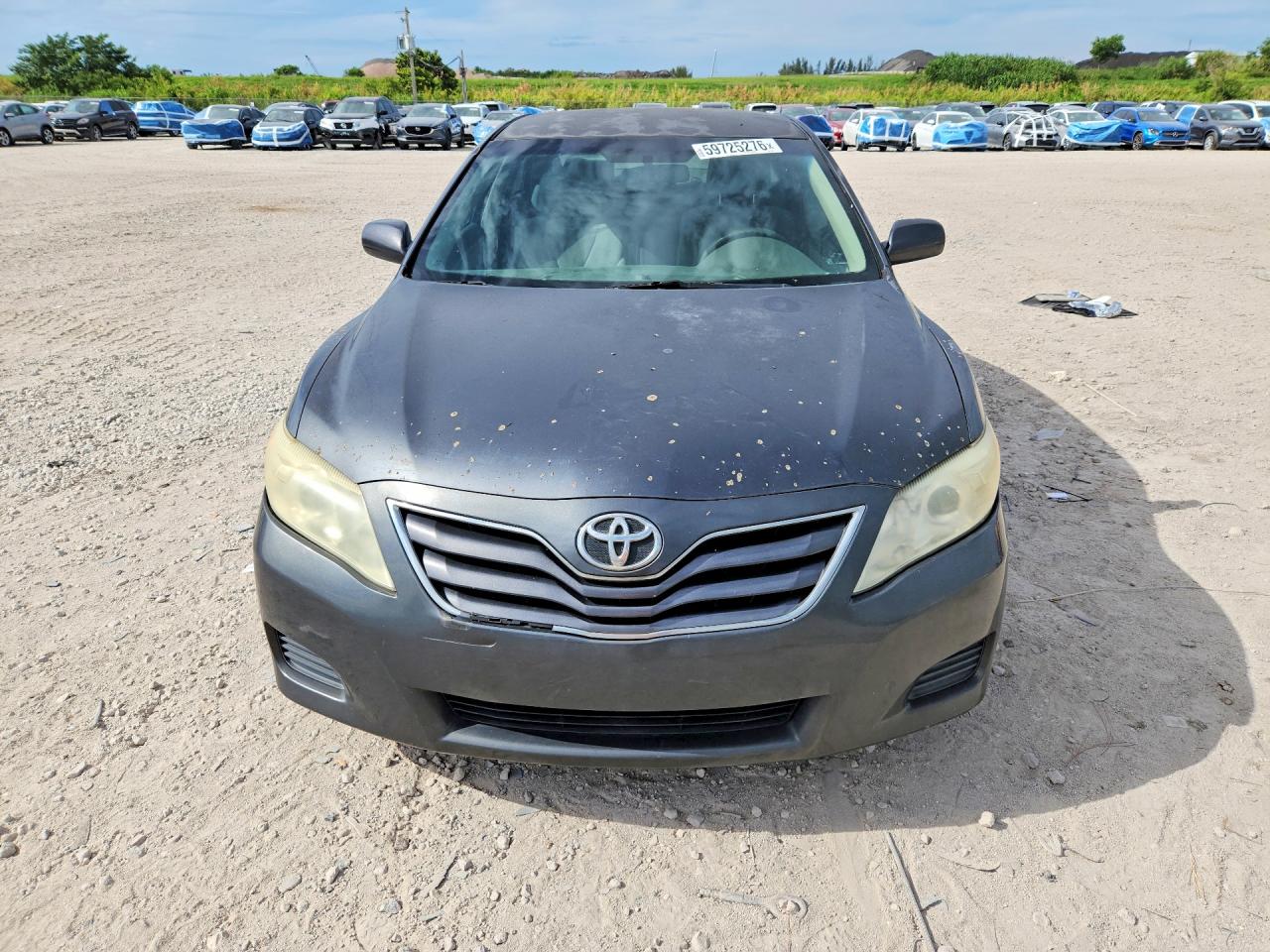 2011 Toyota Camry Le Gray vin: 4T1BF3EK0BU133075