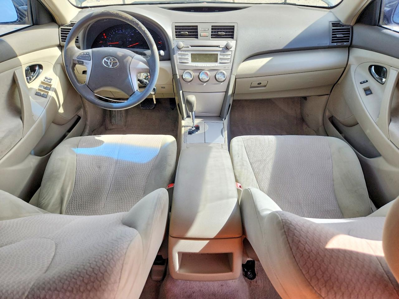 2011 Toyota Camry Le Gray vin: 4T1BF3EK0BU133075