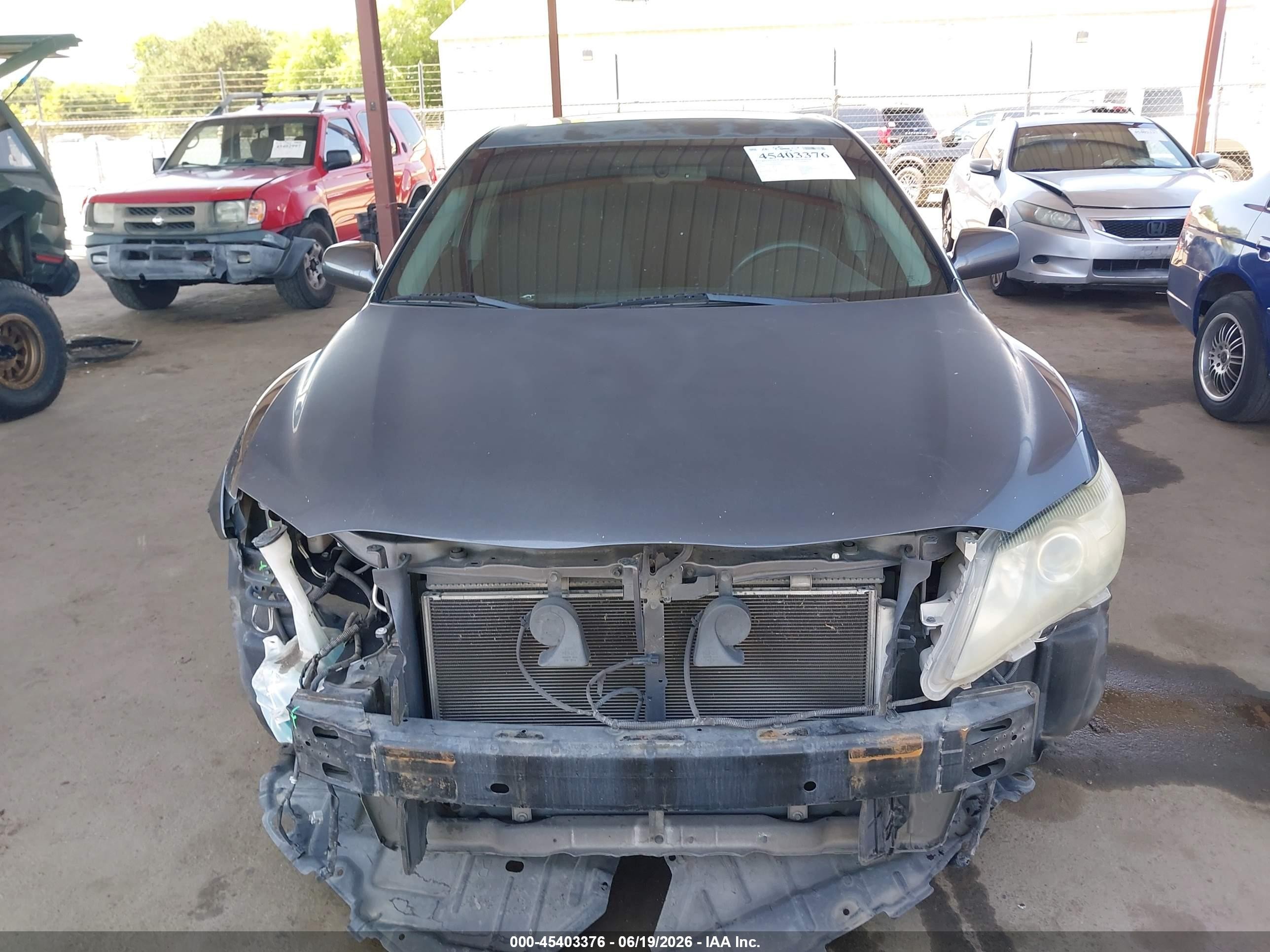 2011 Toyota Camry Se Серый vin: 4T1BF3EK0BU136624