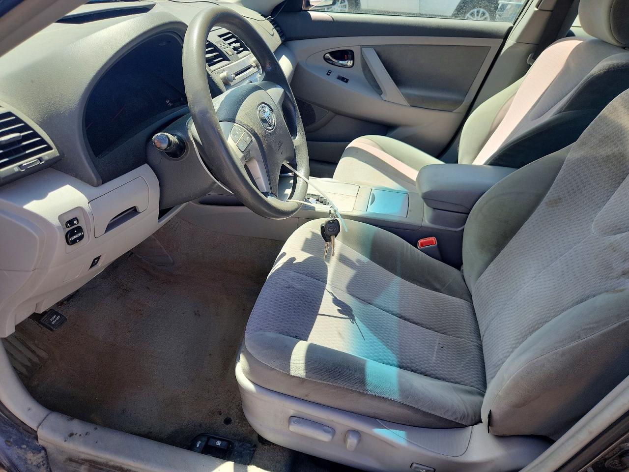 2011 Toyota Camry Le Серый vin: 4T1BF3EK0BU137627