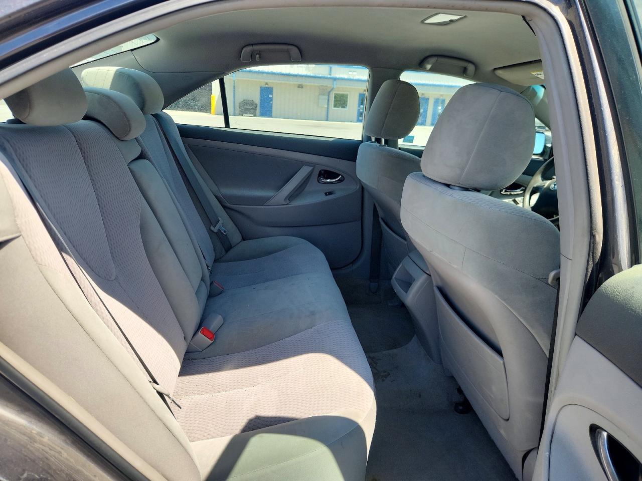 2011 Toyota Camry Le Серый vin: 4T1BF3EK0BU137627