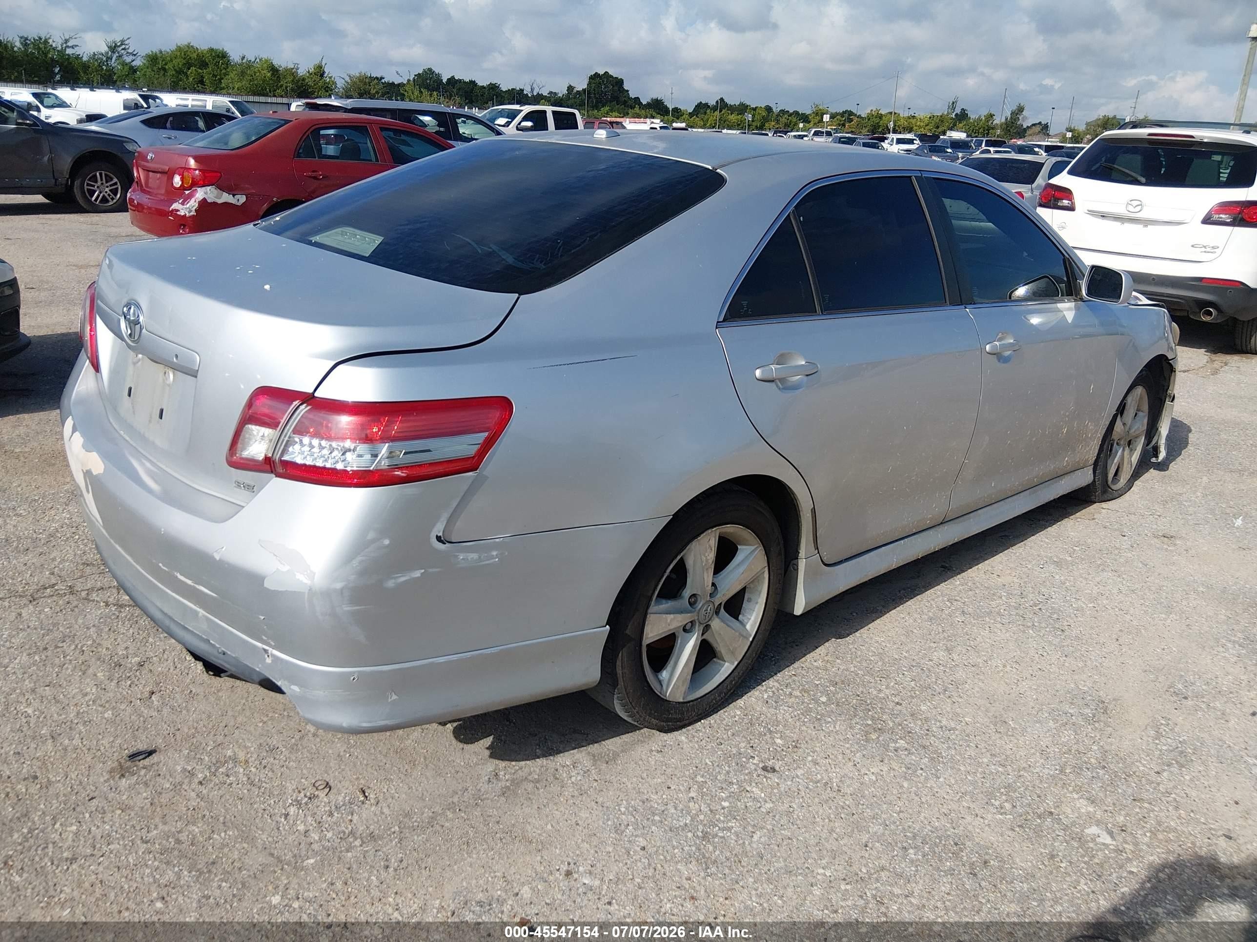2011 Toyota Camry Se Silver vin: 4T1BF3EK0BU143542