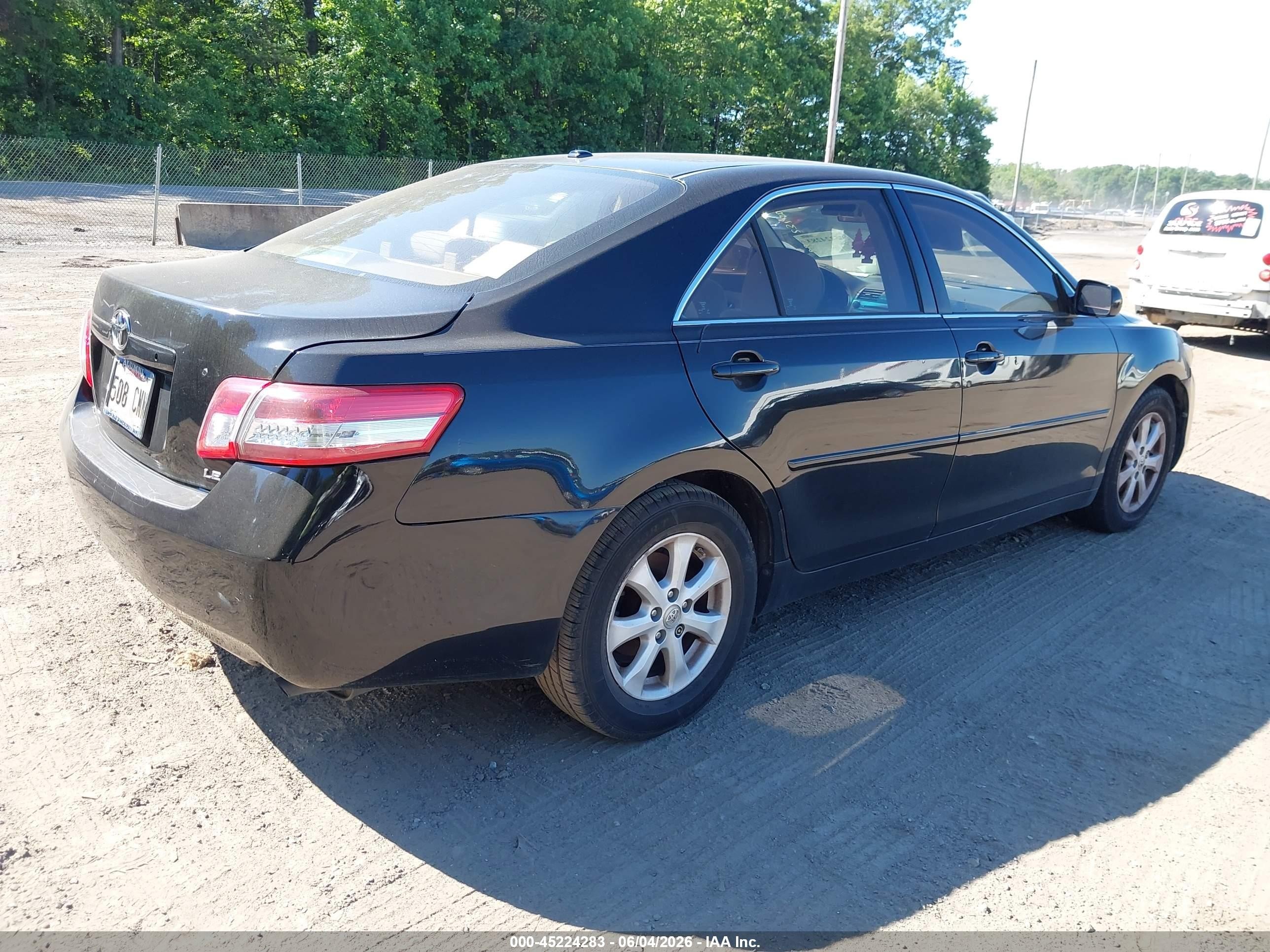 2011 Toyota Camry Le Black vin: 4T1BF3EK0BU162009
