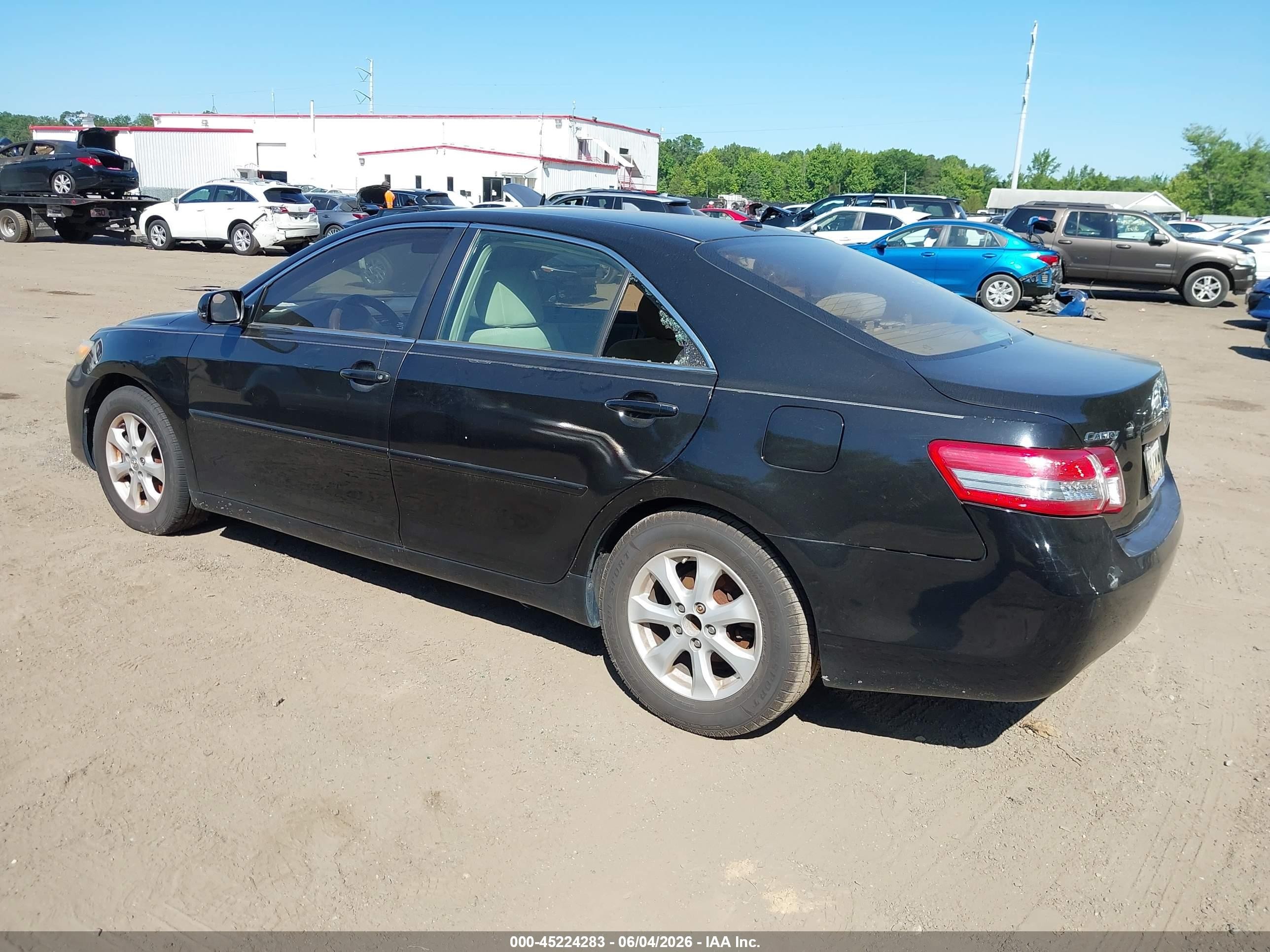 2011 Toyota Camry Le Black vin: 4T1BF3EK0BU162009