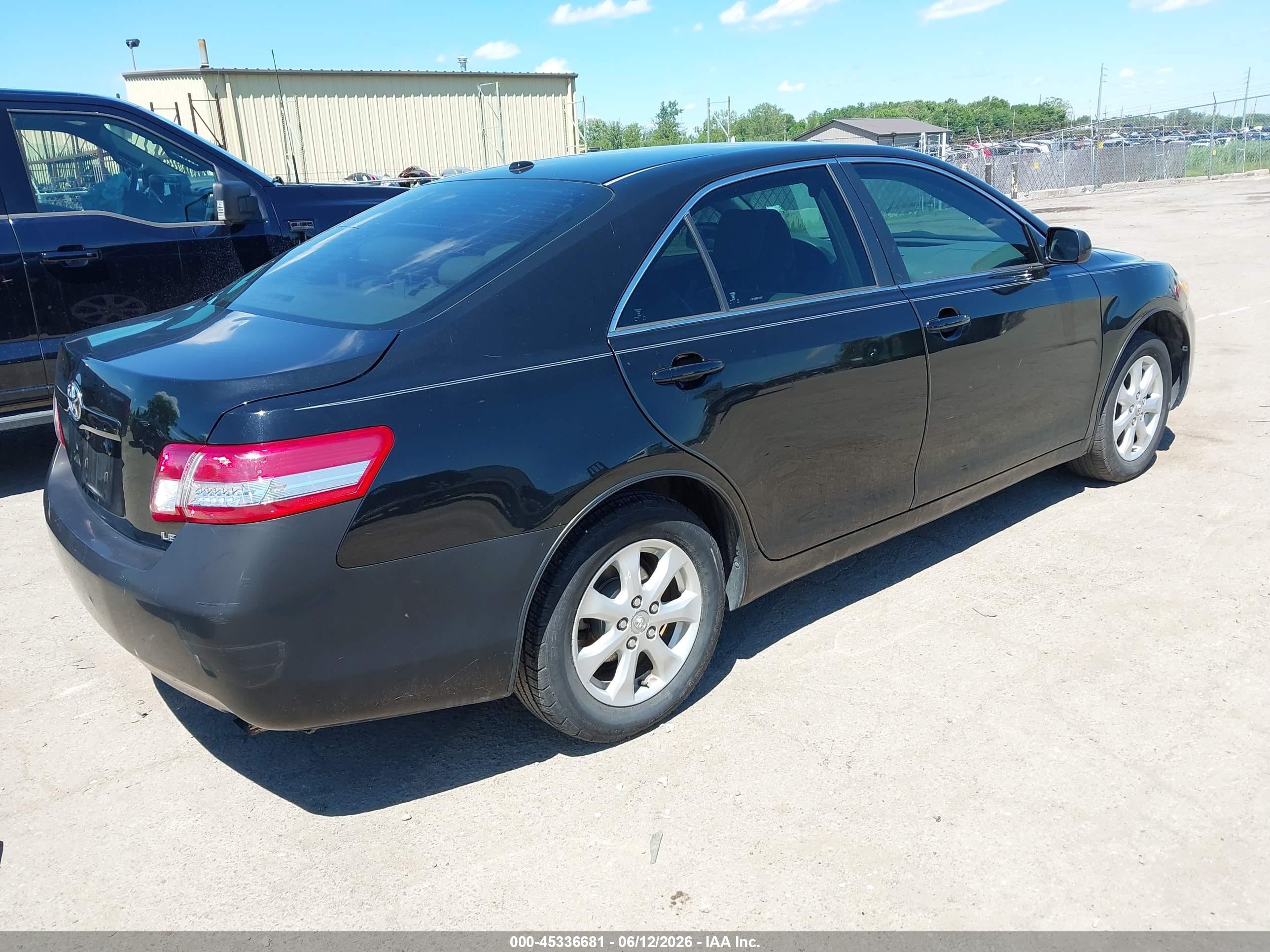 2011 Toyota Camry Le Черный vin: 4T1BF3EK0BU163659