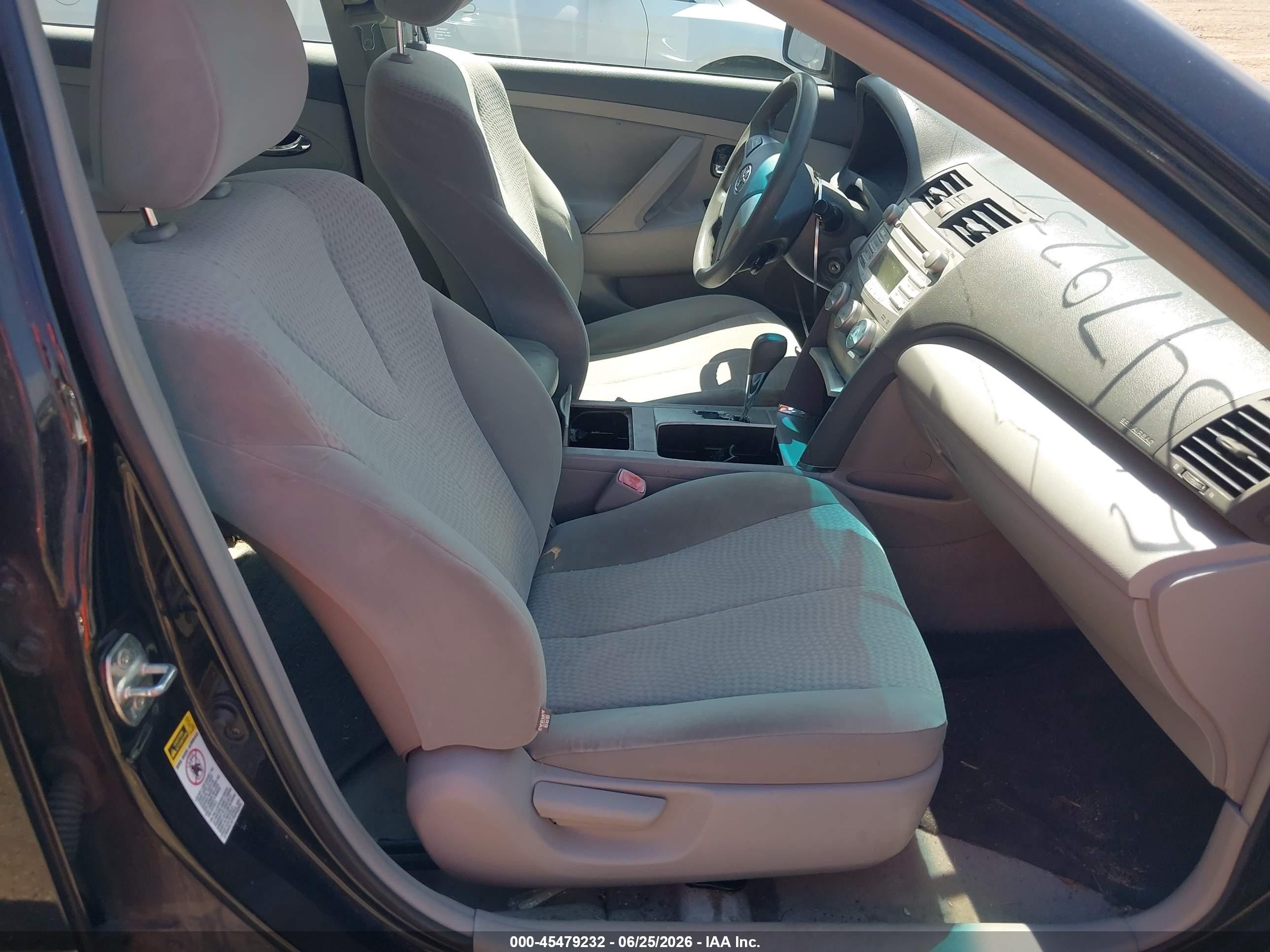 2011 Toyota Camry Le Черный vin: 4T1BF3EK0BU174418