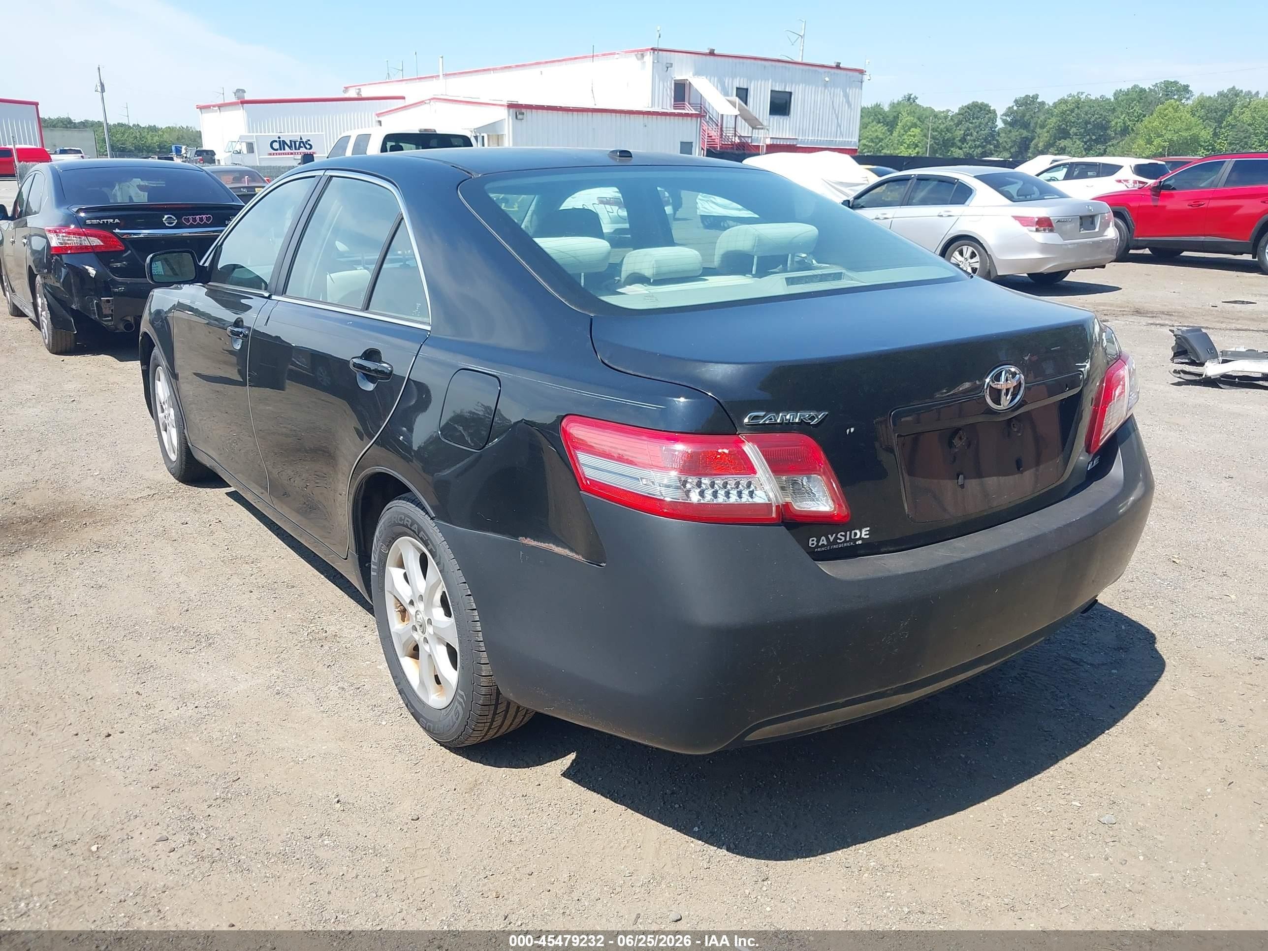 2011 Toyota Camry Le Черный vin: 4T1BF3EK0BU174418