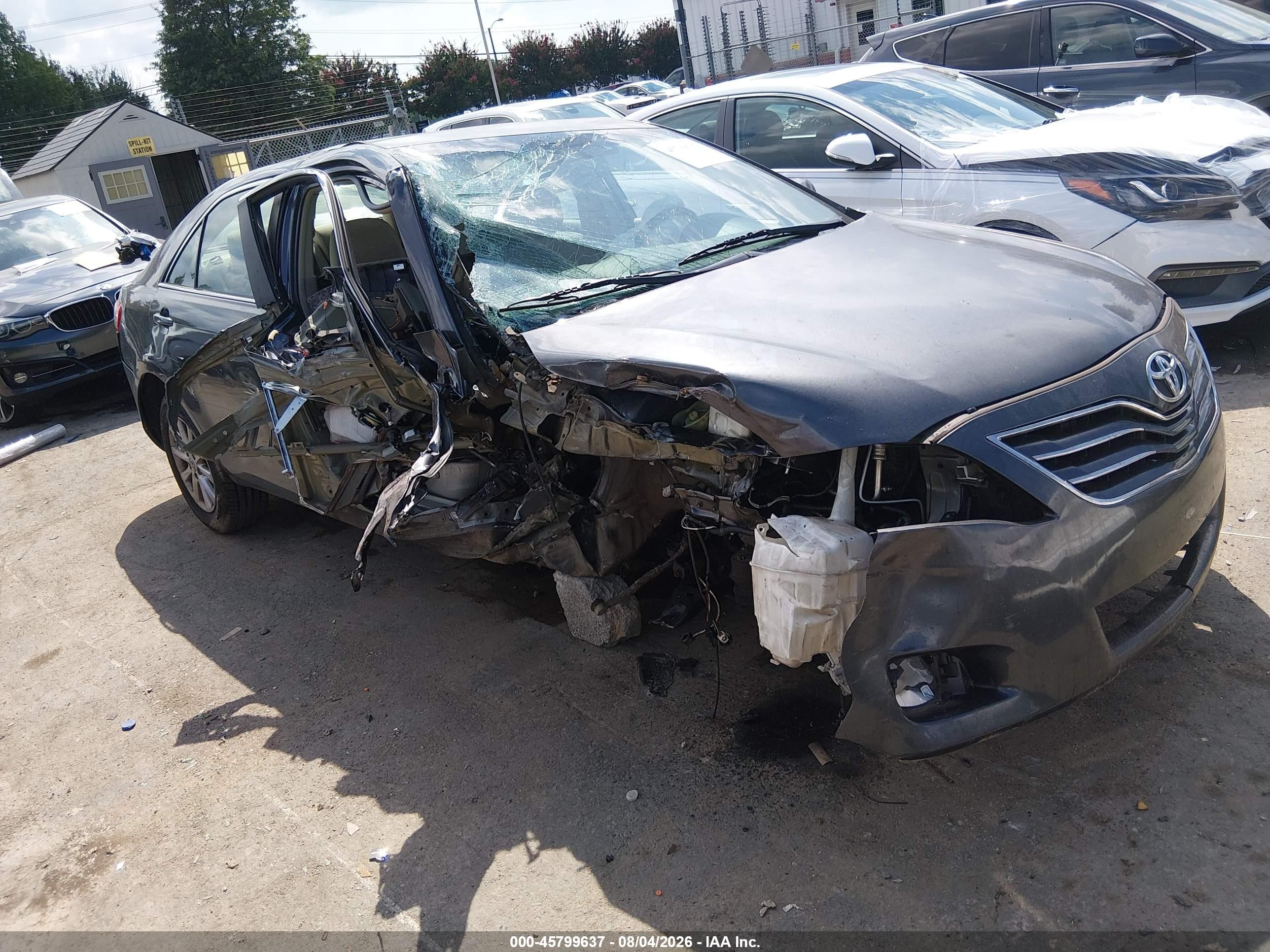 2011 Toyota Camry Xle Gray vin: 4T1BF3EK0BU198265