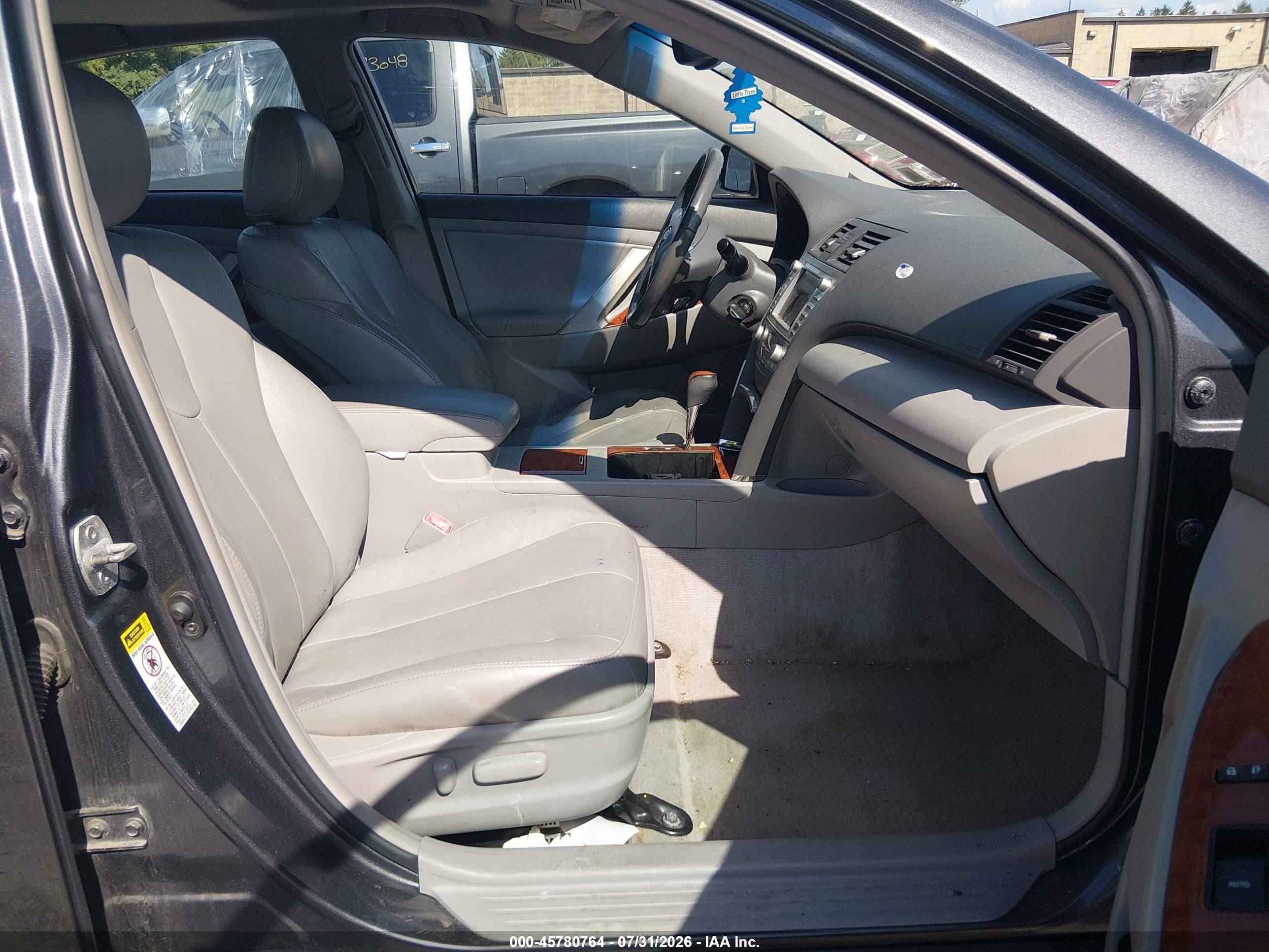 2011 Toyota Camry Xle Gray vin: 4T1BF3EK0BU224010