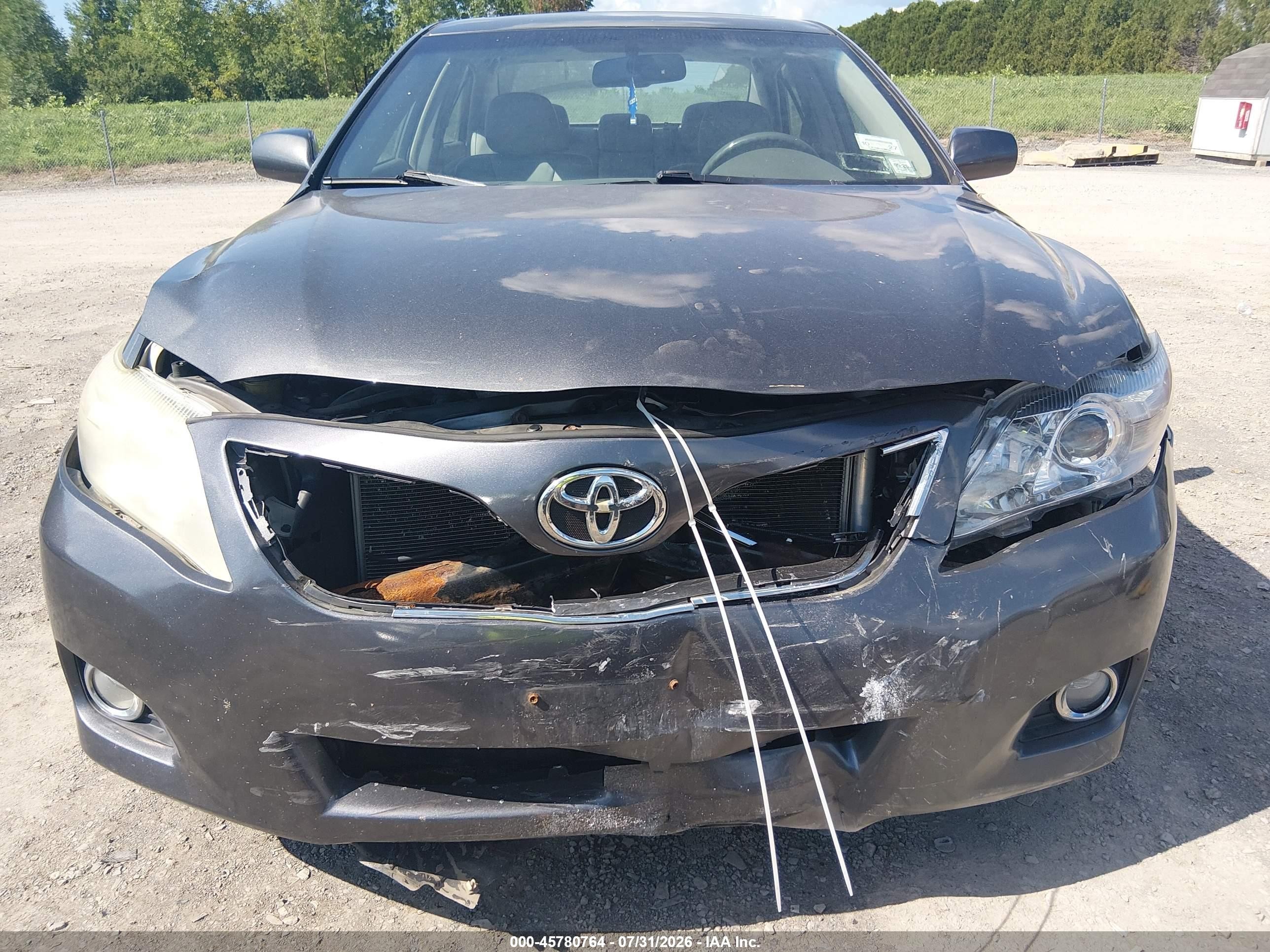 2011 Toyota Camry Xle Gray vin: 4T1BF3EK0BU224010