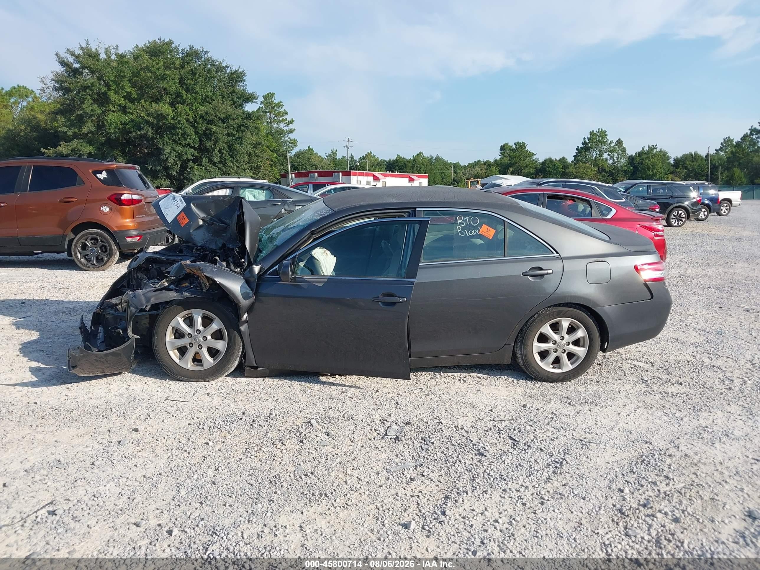 2011 Toyota Camry Le Gray vin: 4T1BF3EK0BU613813