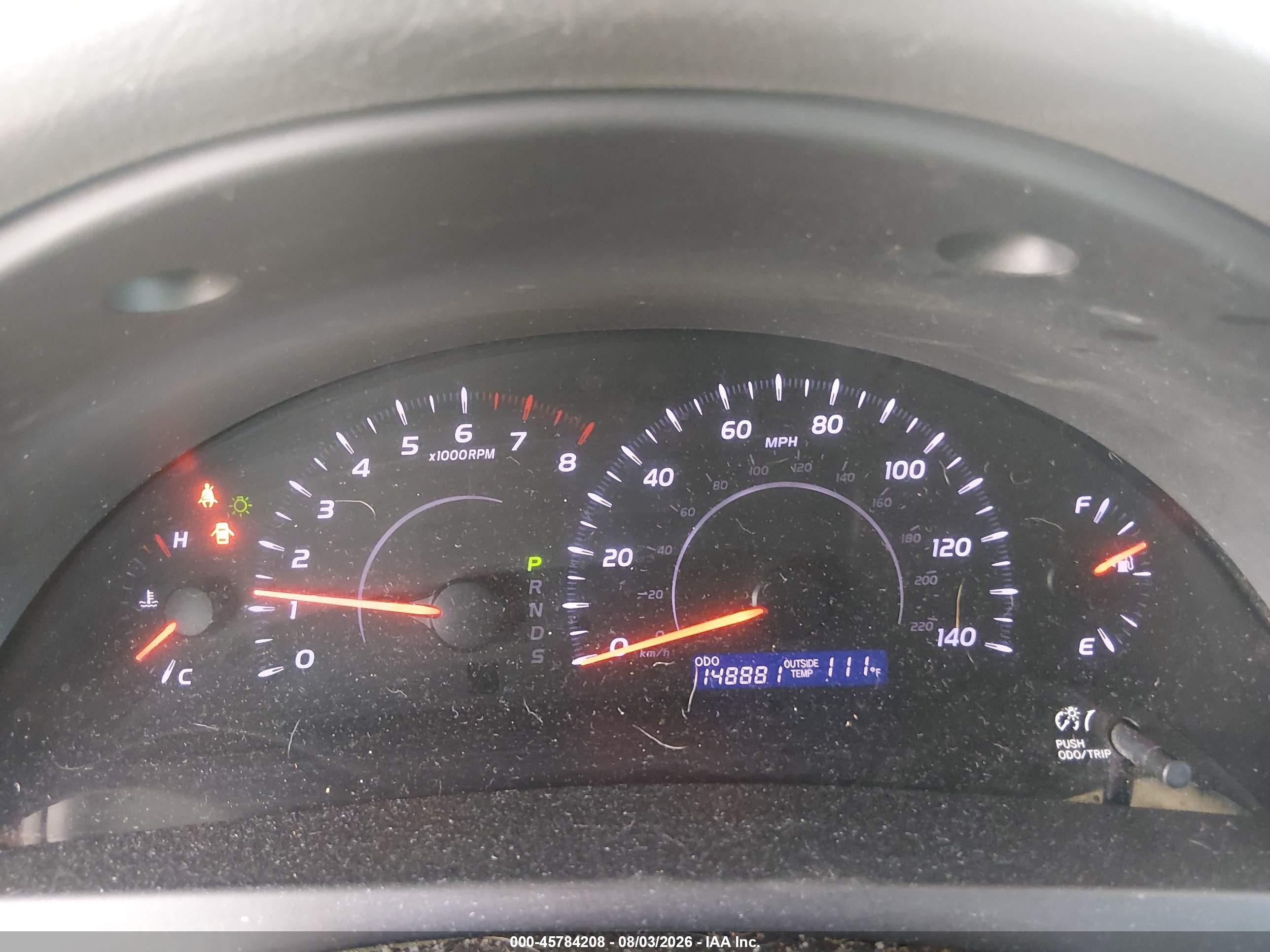 2011 Toyota Camry Le Gold vin: 4T1BF3EK0BU615416