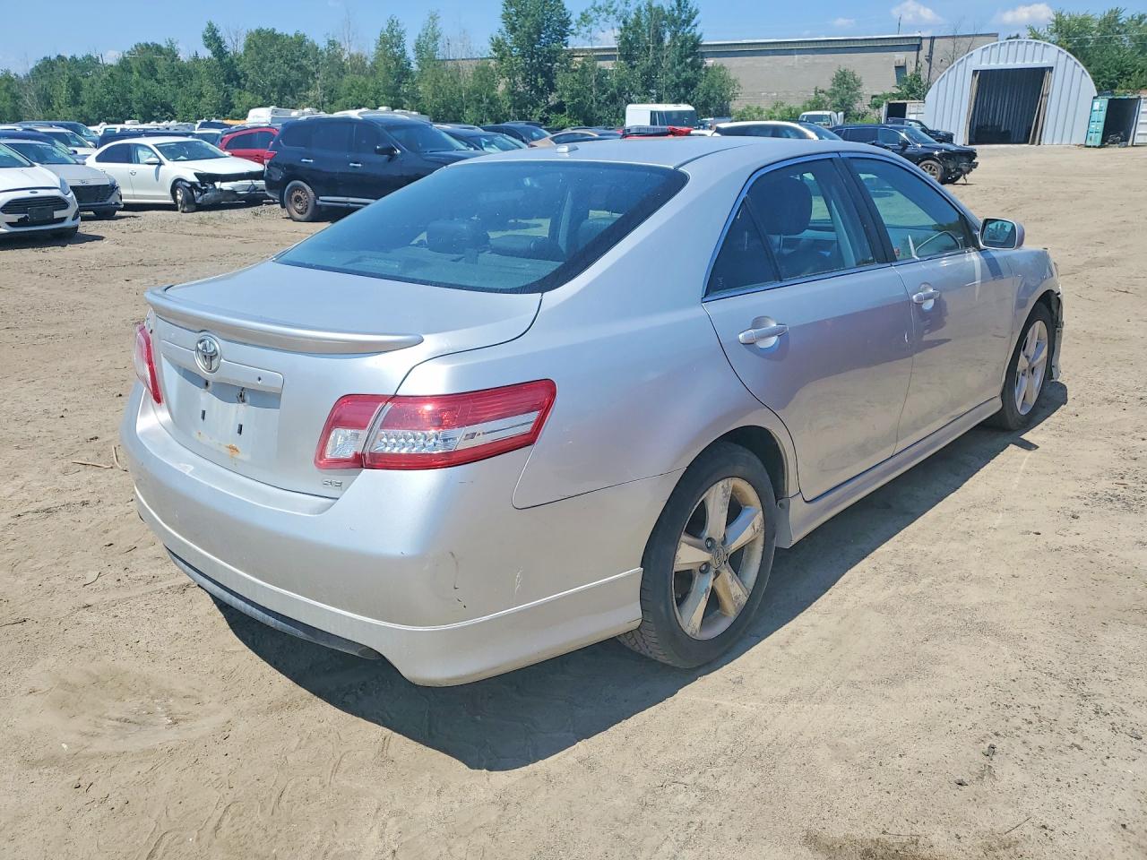 2011 Toyota Camry Base Gray vin: 4T1BF3EK0BU622091