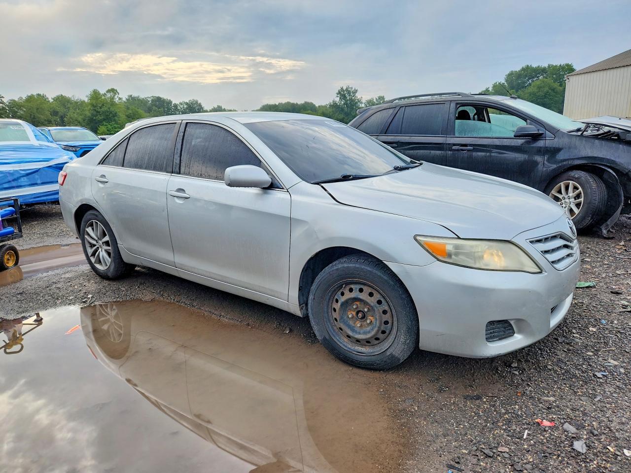 2011 Toyota Camry Le Silver vin: 4T1BF3EK0BU636122