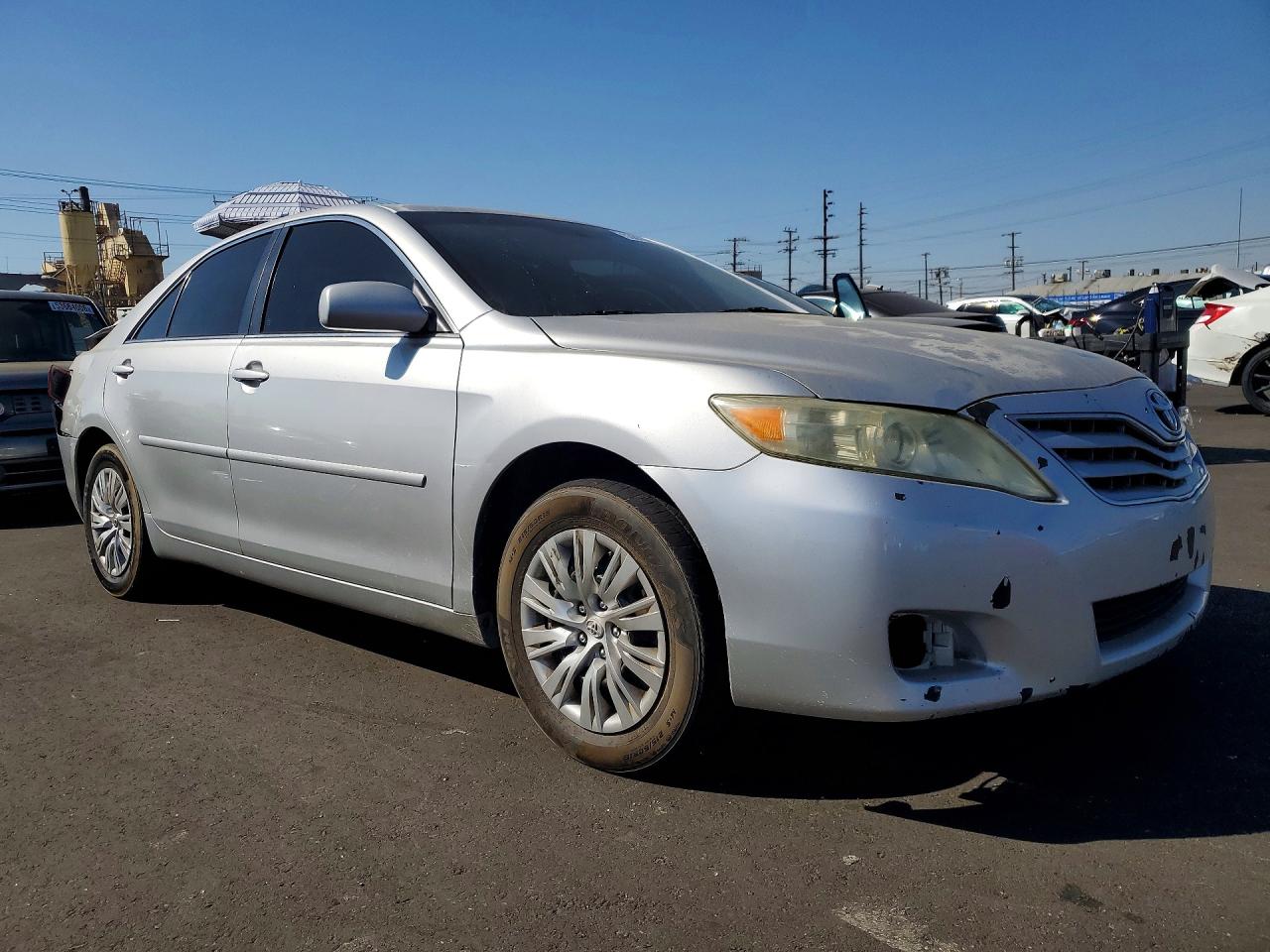 2011 Toyota Camry Le Silver vin: 4T1BF3EK0BU658928