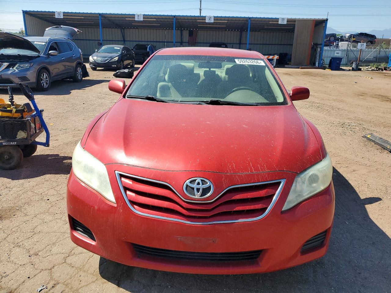 2011 Toyota Camry Le Red vin: 4T1BF3EK0BU665233
