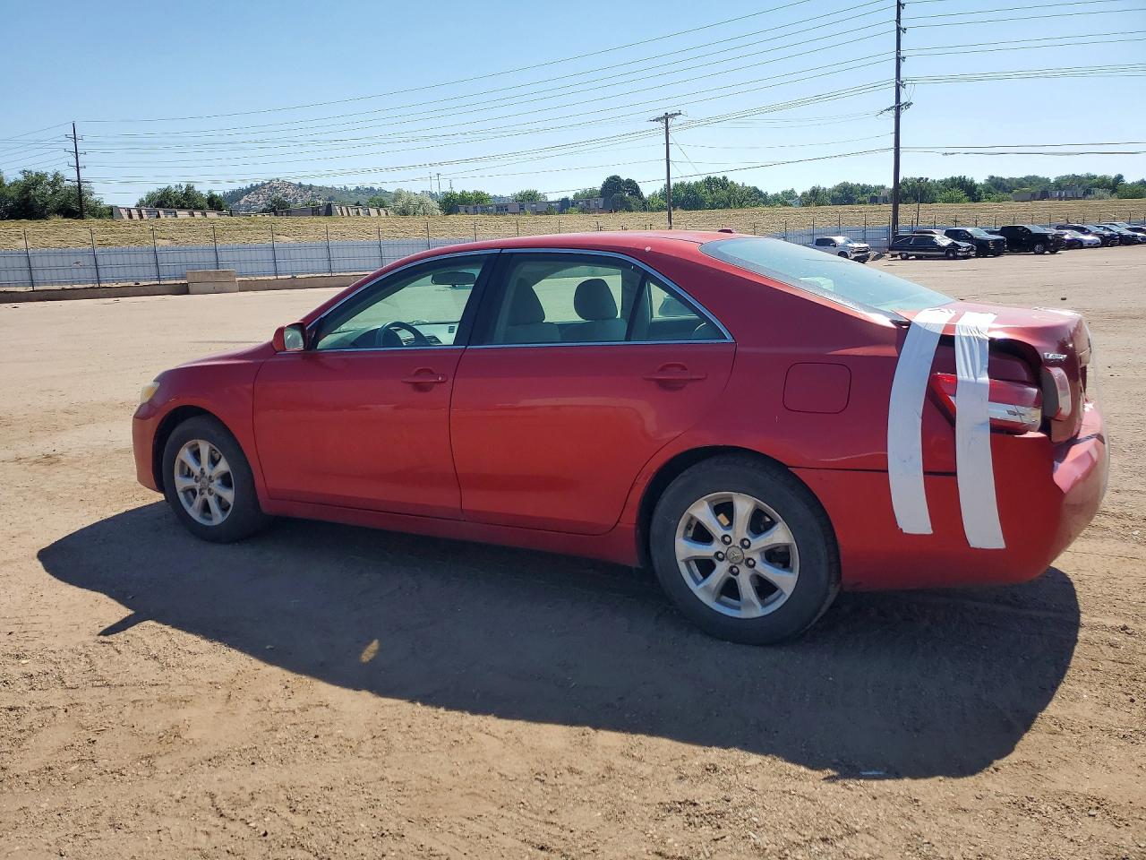 2011 Toyota Camry Le Red vin: 4T1BF3EK0BU665233