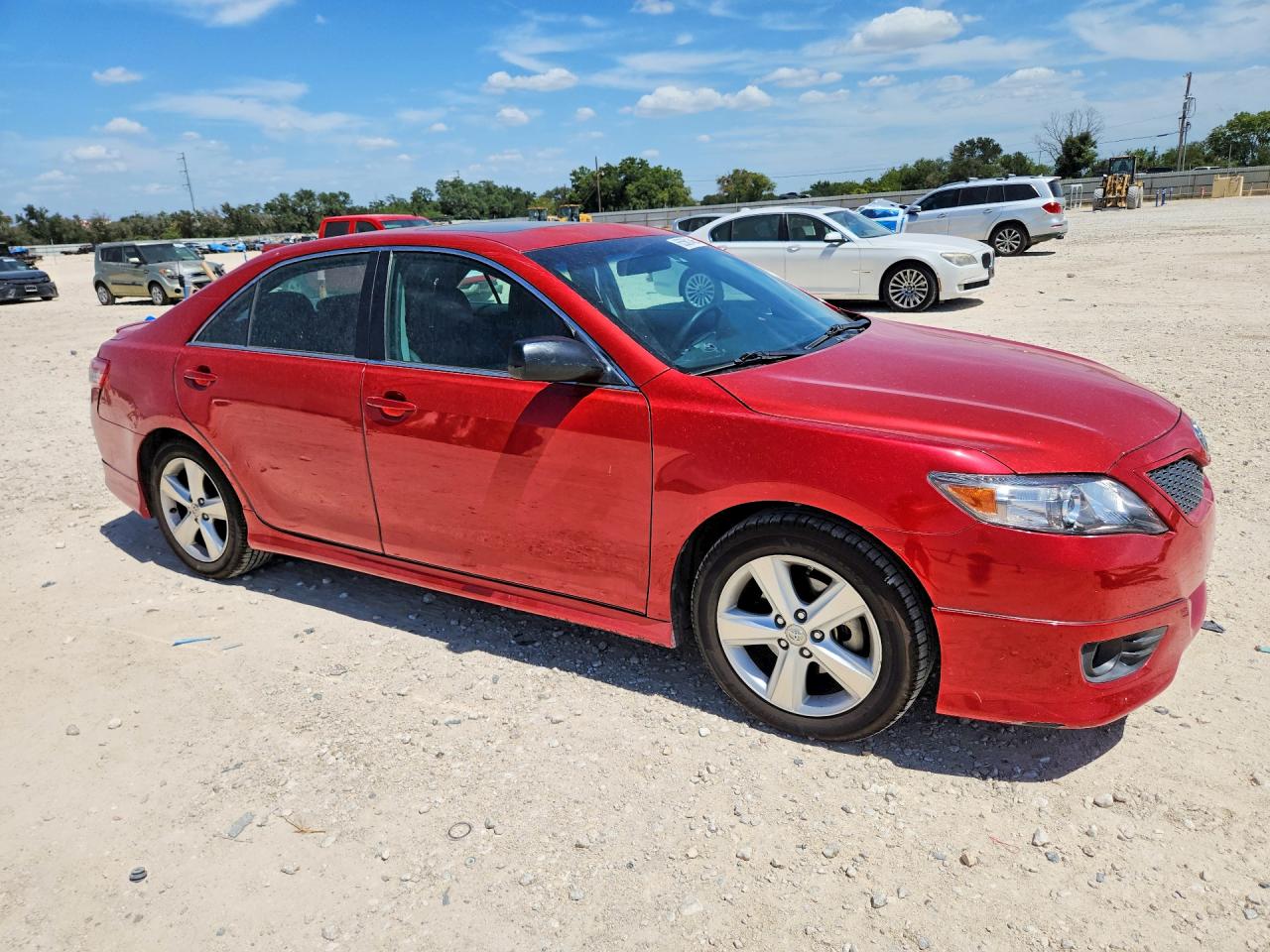 2011 Toyota Camry Se Красный vin: 4T1BF3EK0BU672344