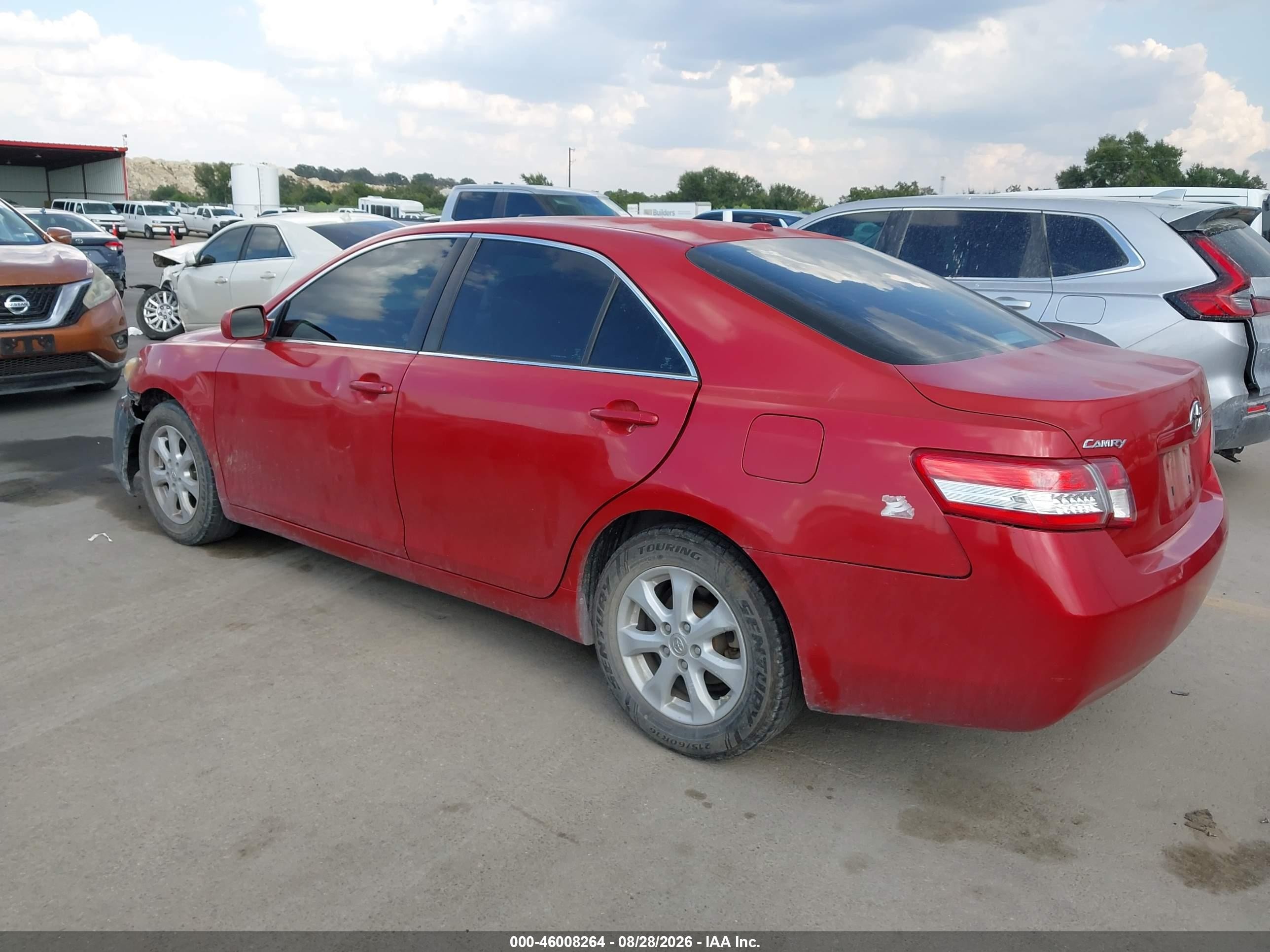 2011 Toyota Camry Le Red vin: 4T1BF3EK0BU703284