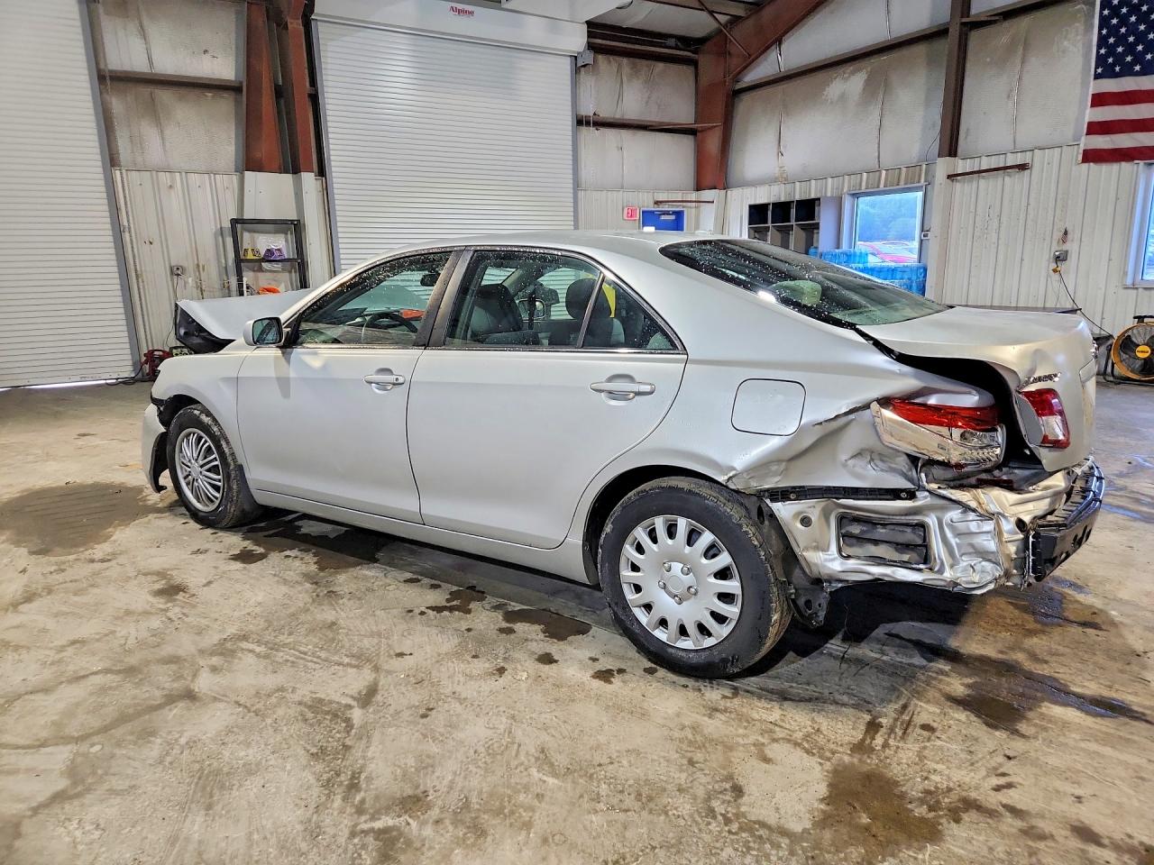 2011 Toyota Camry Base Silver vin: 4T1BF3EK0BU707349