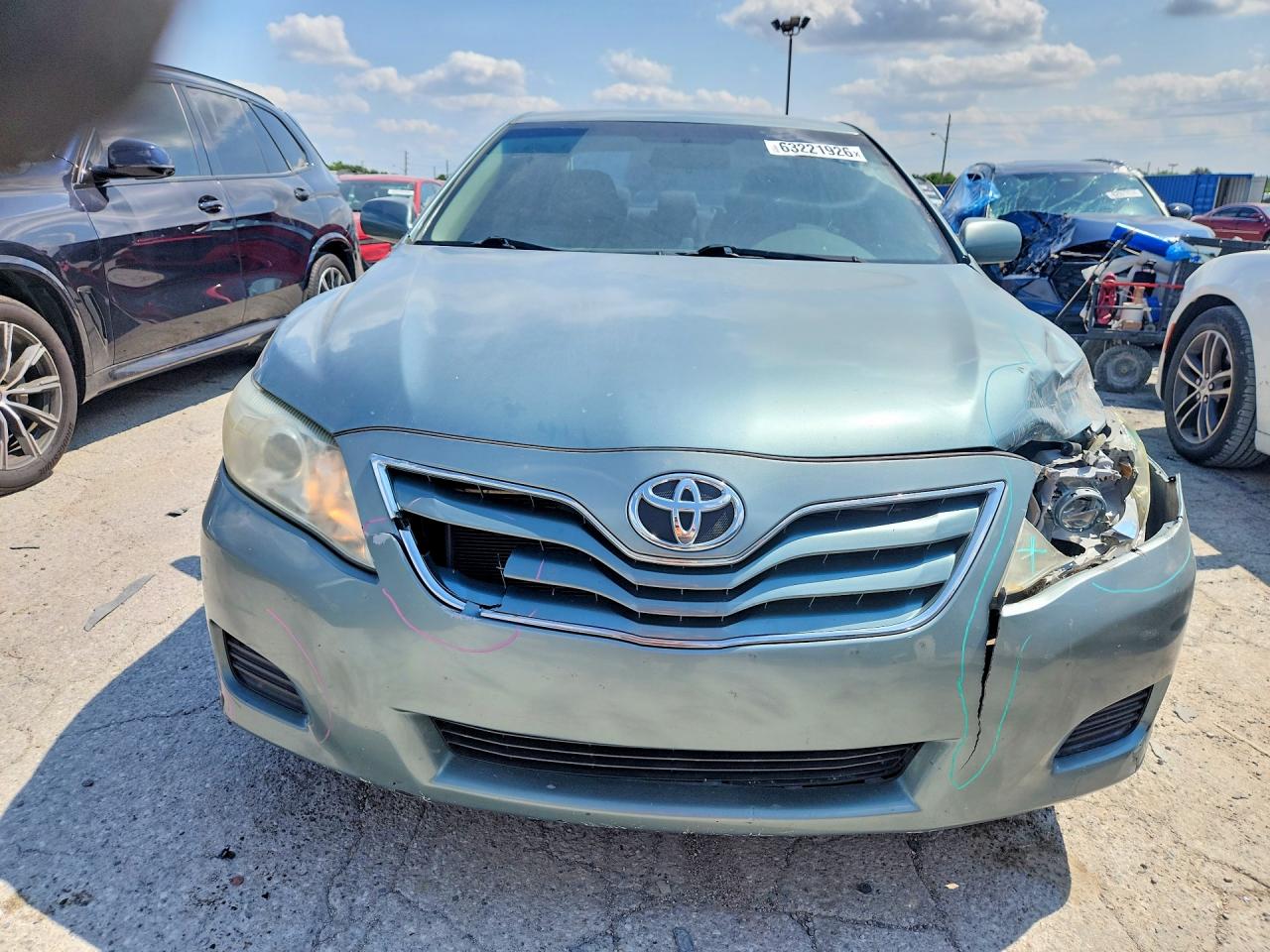 2011 Toyota Camry Le Green vin: 4T1BF3EK0BU722806