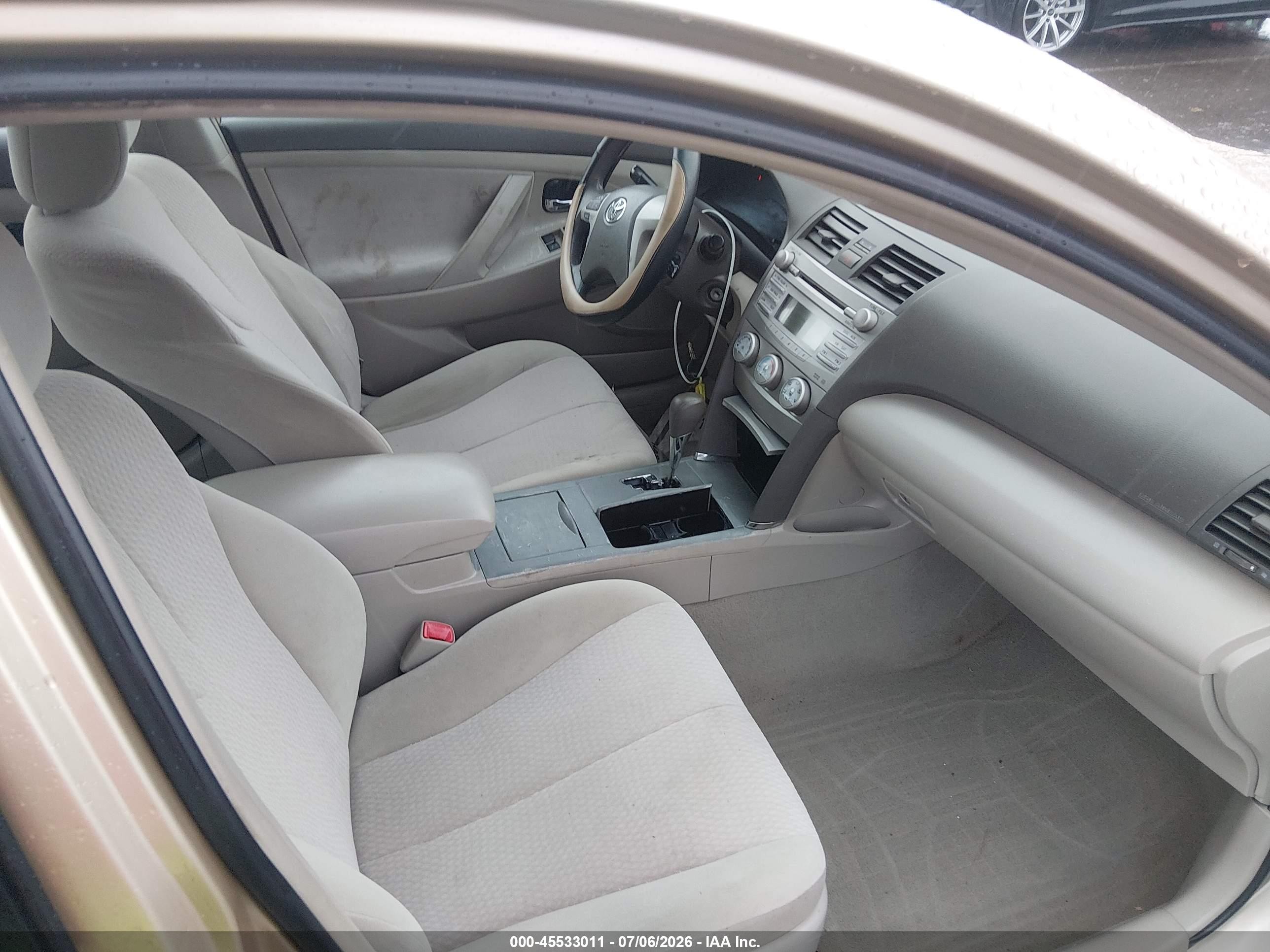 2011 Toyota Camry Le Бежевый vin: 4T1BF3EK0BU751478