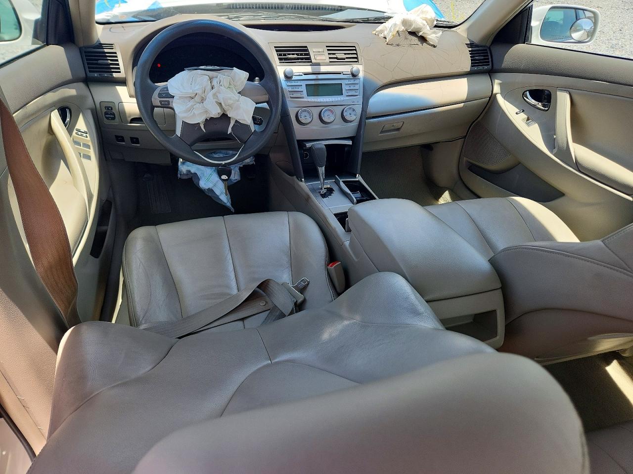 2011 Toyota Camry Le Белый vin: 4T1BF3EK0BU755451