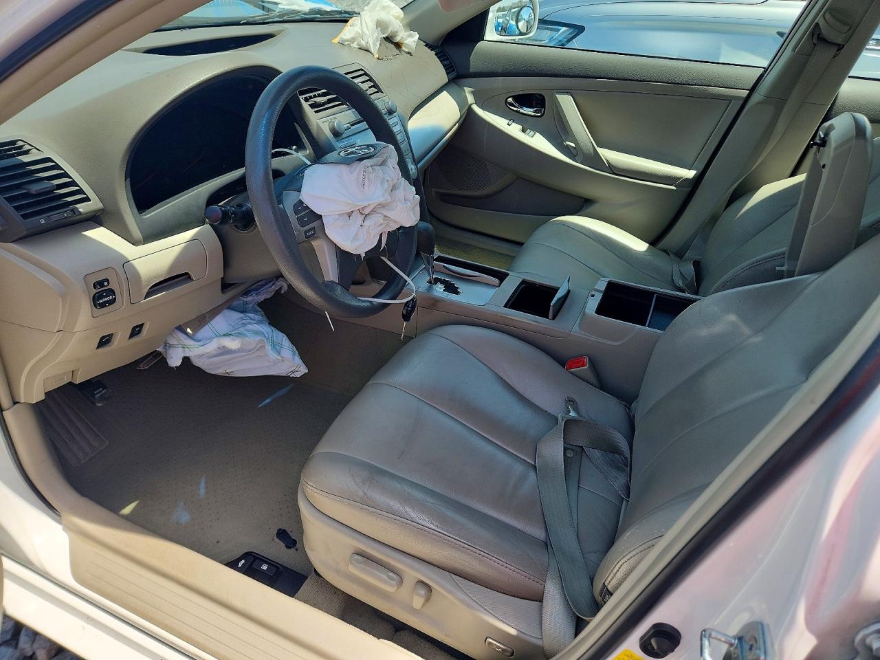 2011 Toyota Camry Le Белый vin: 4T1BF3EK0BU755451
