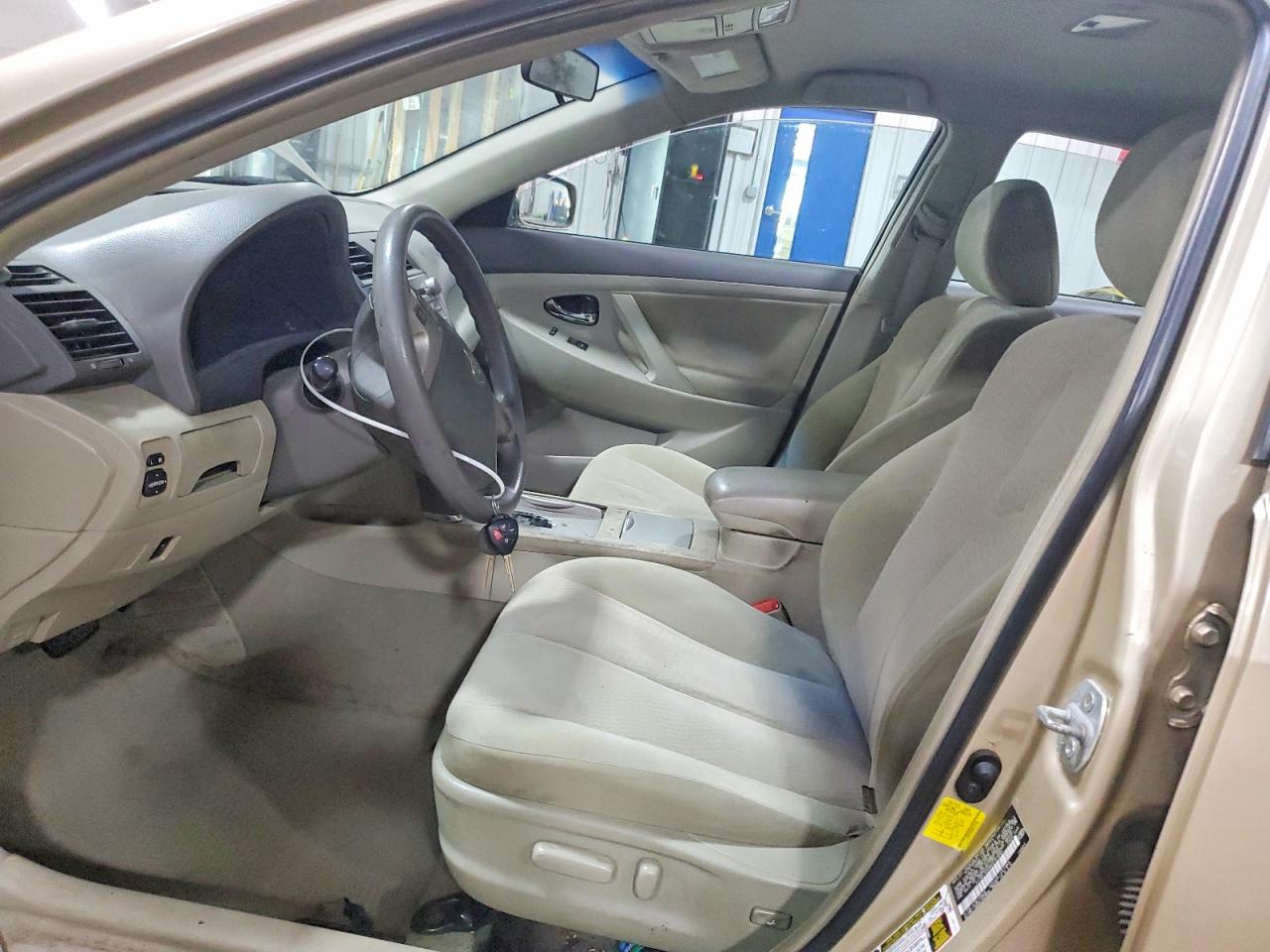2011 Toyota Camry Le Золотой vin: 4T1BF3EK0BU757684