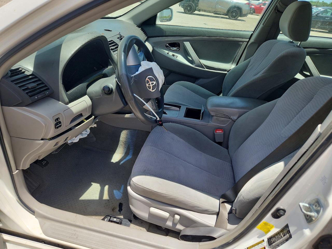 2011 Toyota Camry Le Белый vin: 4T1BF3EK0BU761914