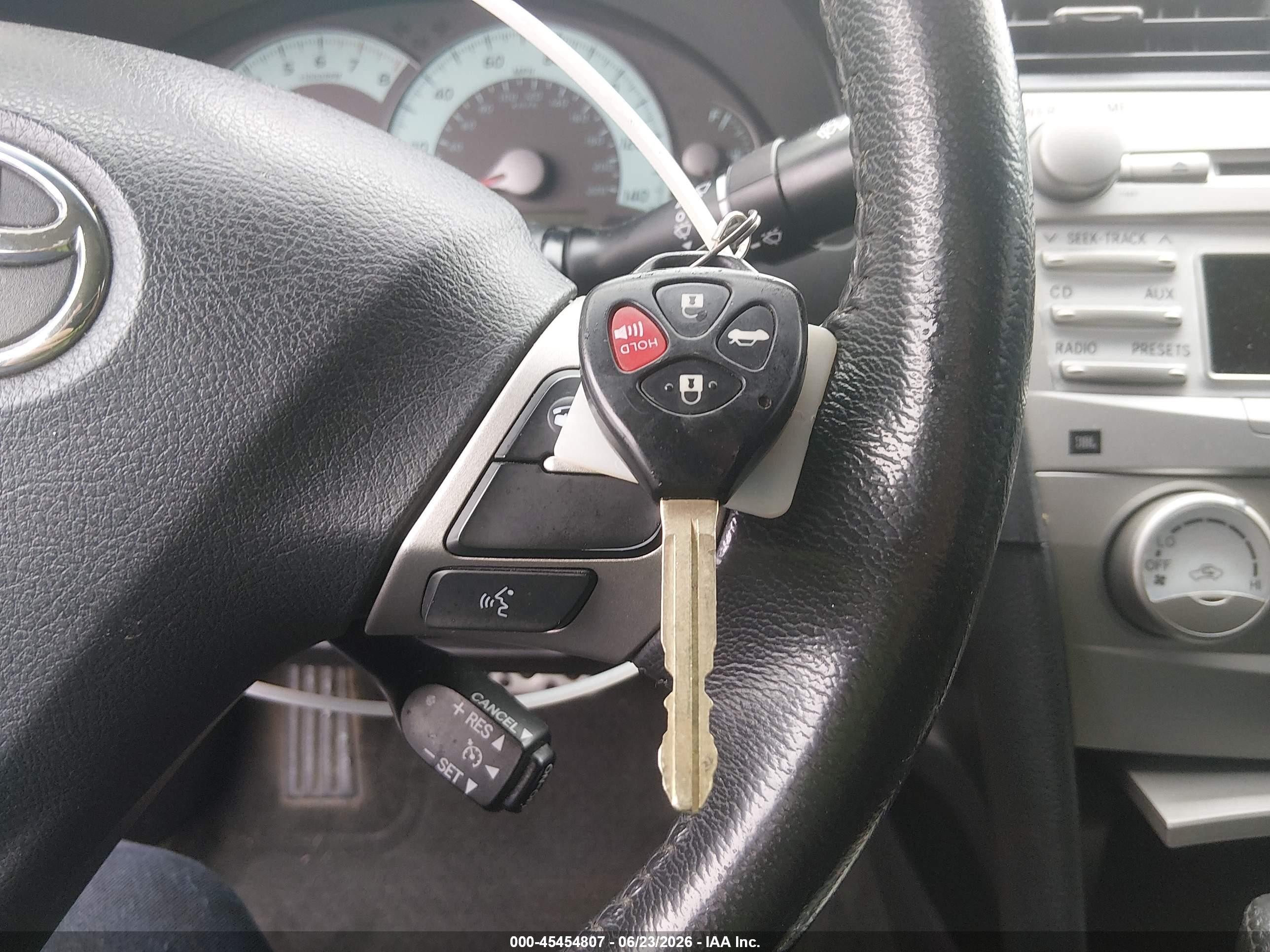 2010 Toyota Camry Se Silver vin: 4T1BF3EK1AU015308