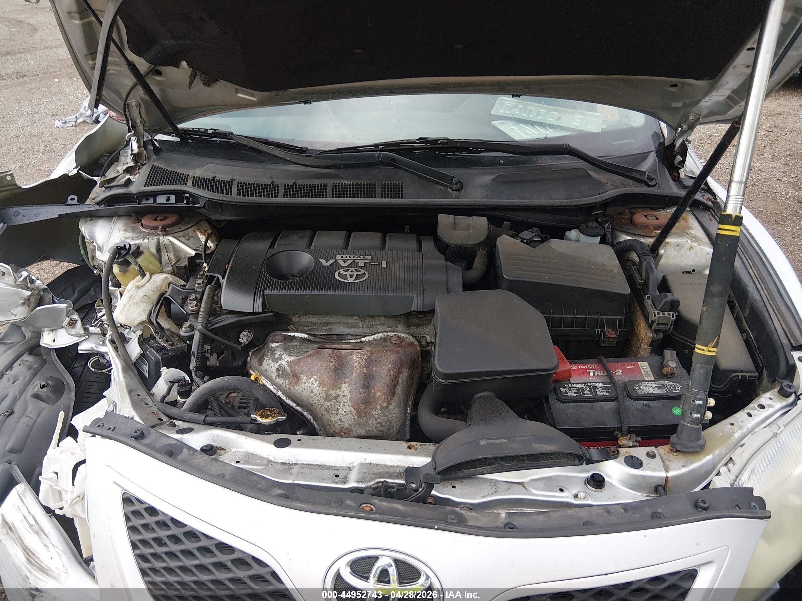 2010 Toyota Camry Se Серебряный vin: 4T1BF3EK1AU047451