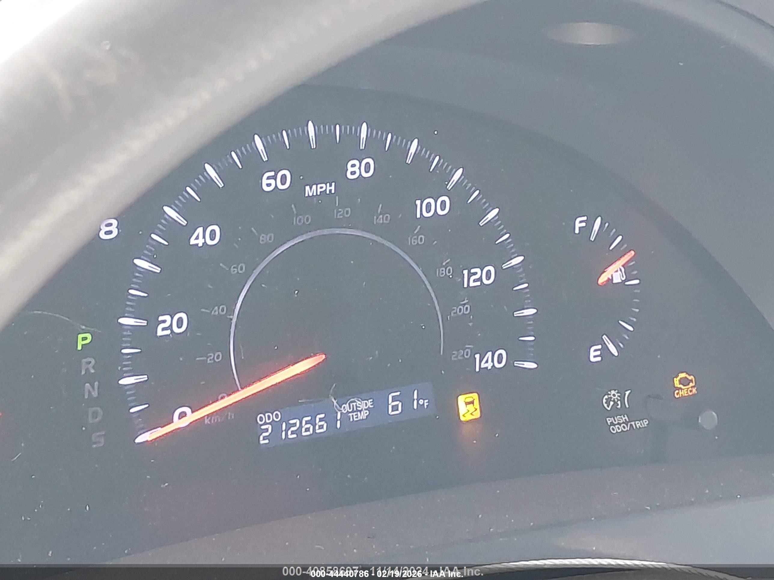 2010 Toyota Camry Le Серебряный vin: 4T1BF3EK1AU082202