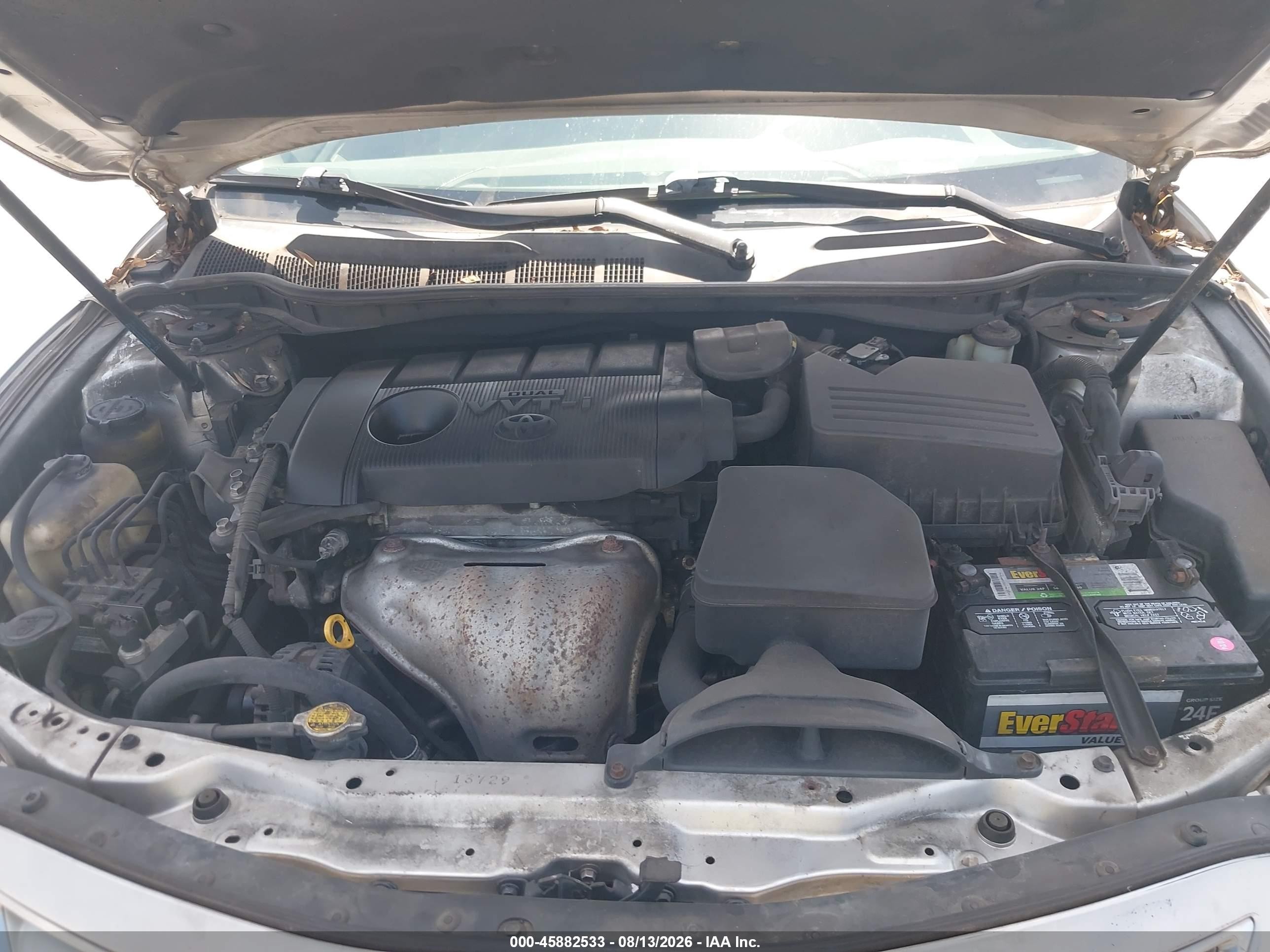 2011 Toyota Camry Le Silver vin: 4T1BF3EK1BU138012