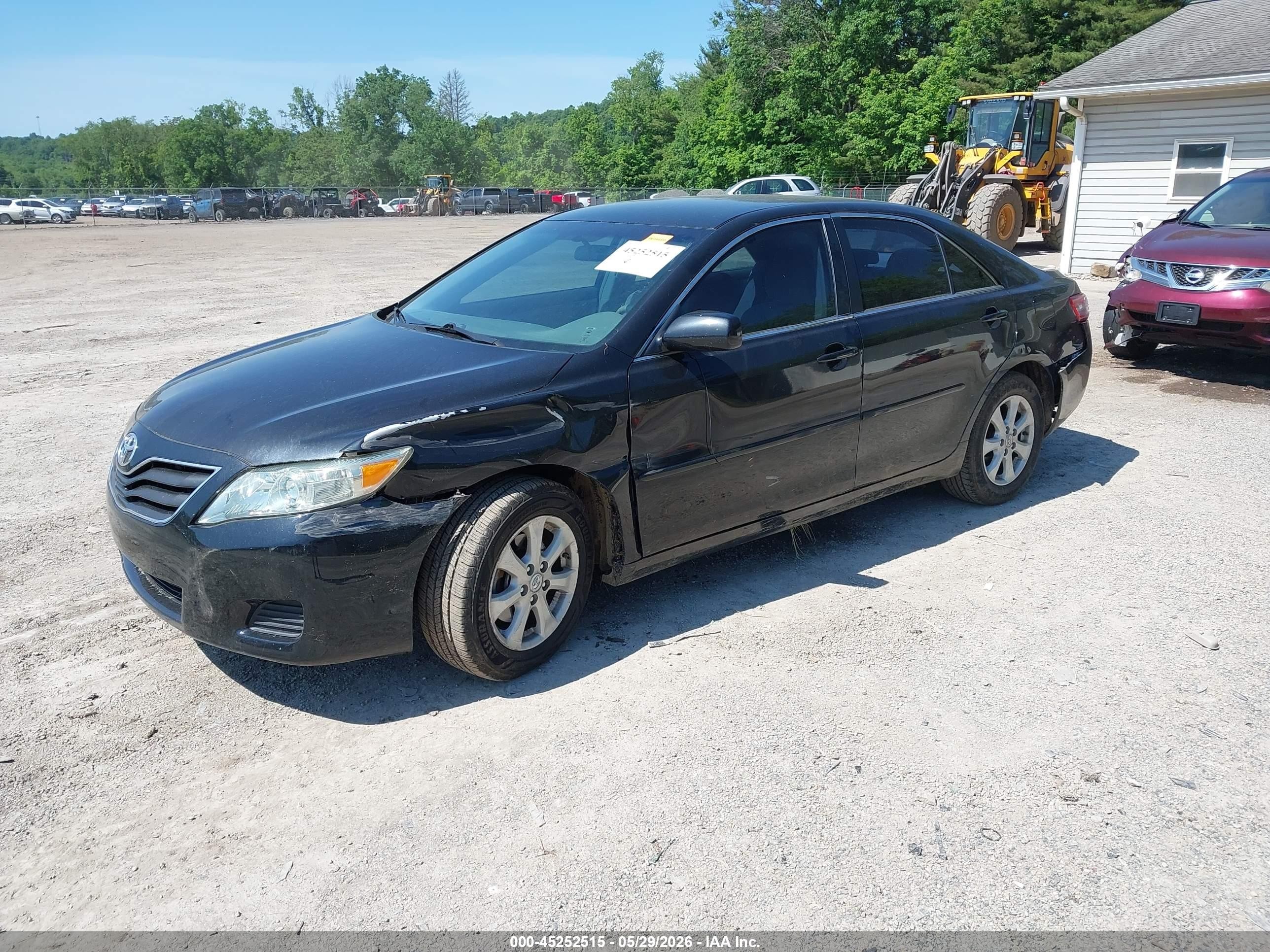 2011 Toyota Camry Le Black vin: 4T1BF3EK1BU158079