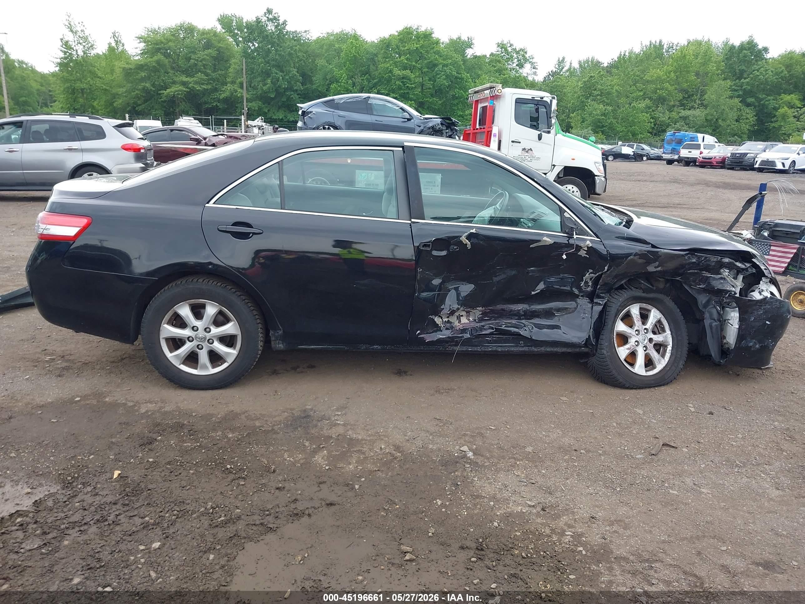 2011 Toyota Camry Le Black vin: 4T1BF3EK1BU183564