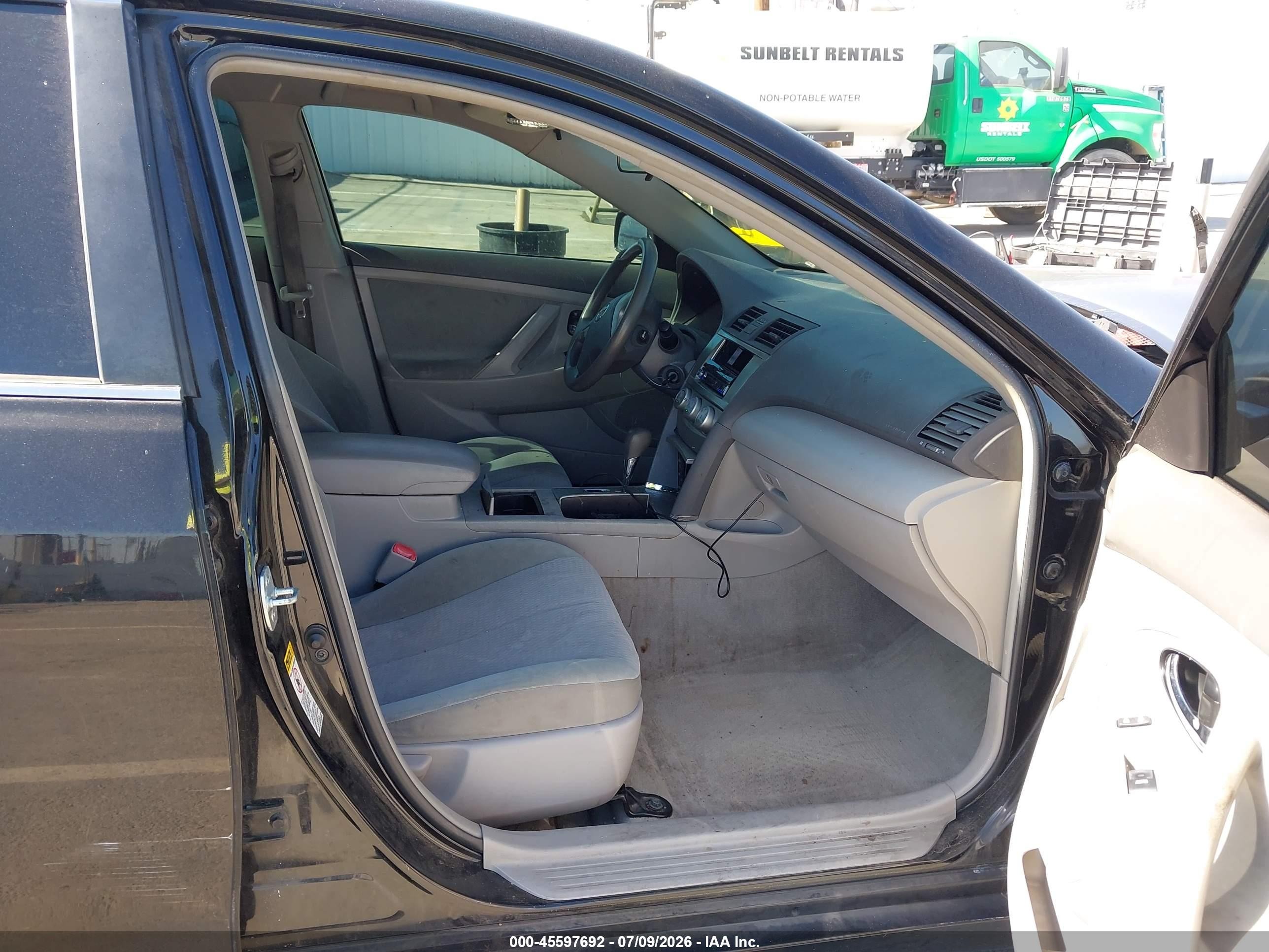 2011 Toyota Camry Le Черный vin: 4T1BF3EK1BU209502