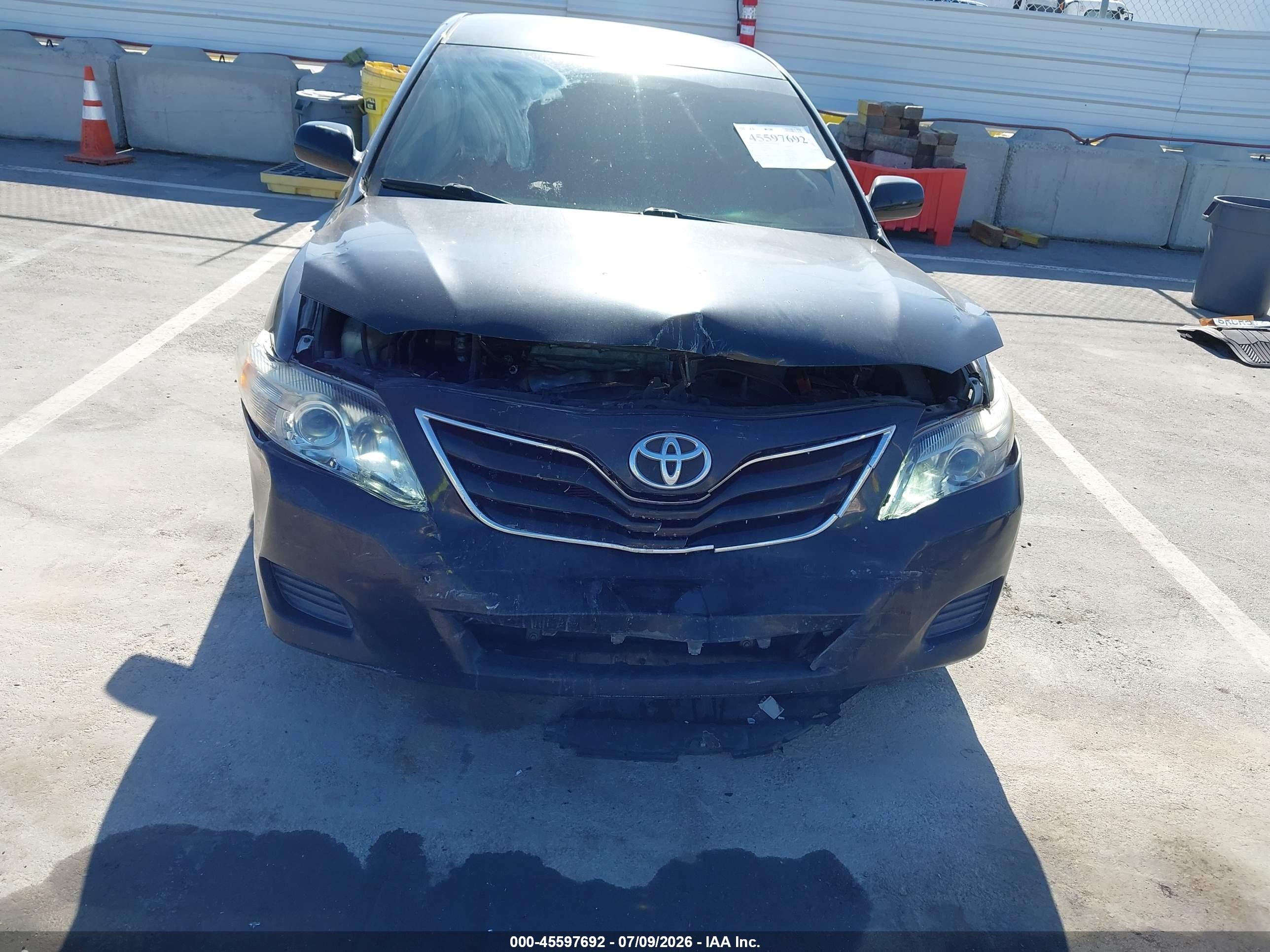 2011 Toyota Camry Le Черный vin: 4T1BF3EK1BU209502