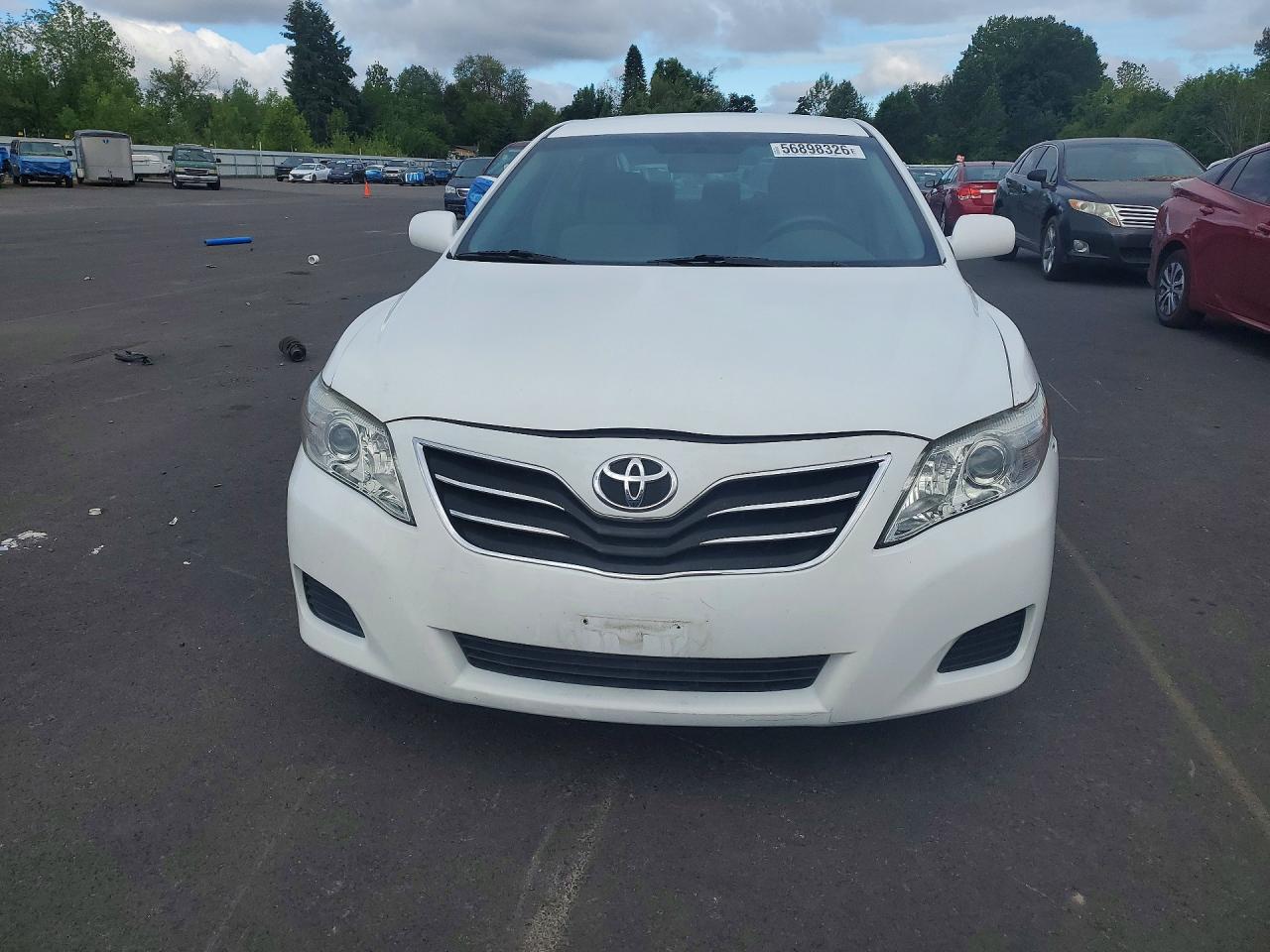 2011 Toyota Camry Le White vin: 4T1BF3EK1BU648246