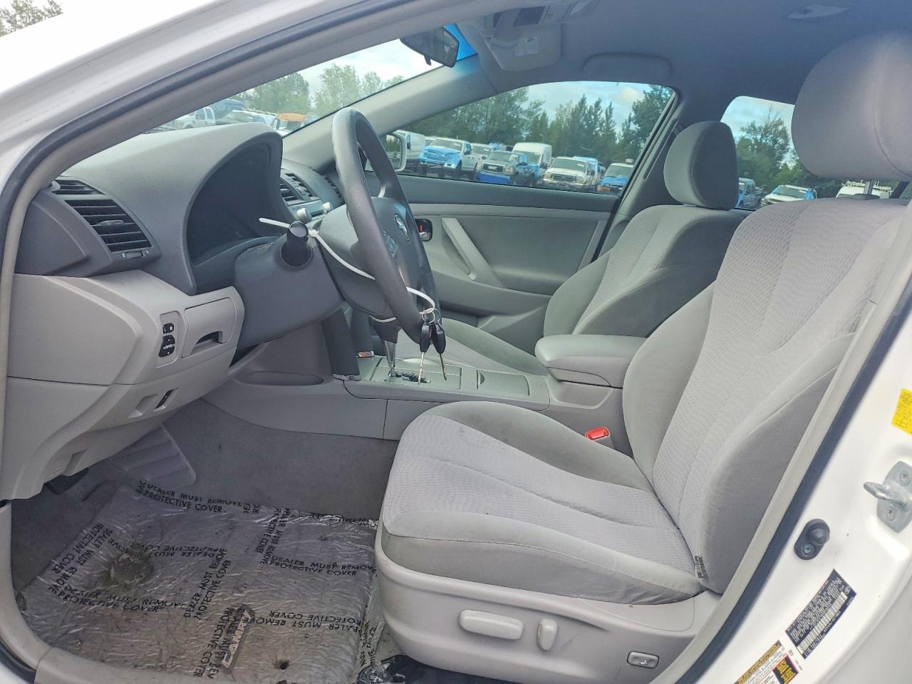 2011 Toyota Camry Le White vin: 4T1BF3EK1BU648246