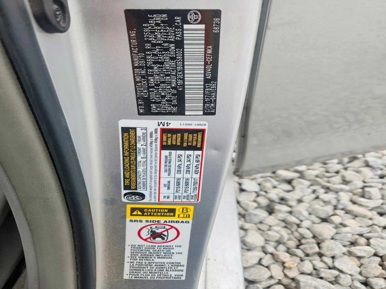 2011 Toyota Camry Base Silver vin: 4T1BF3EK1BU658002