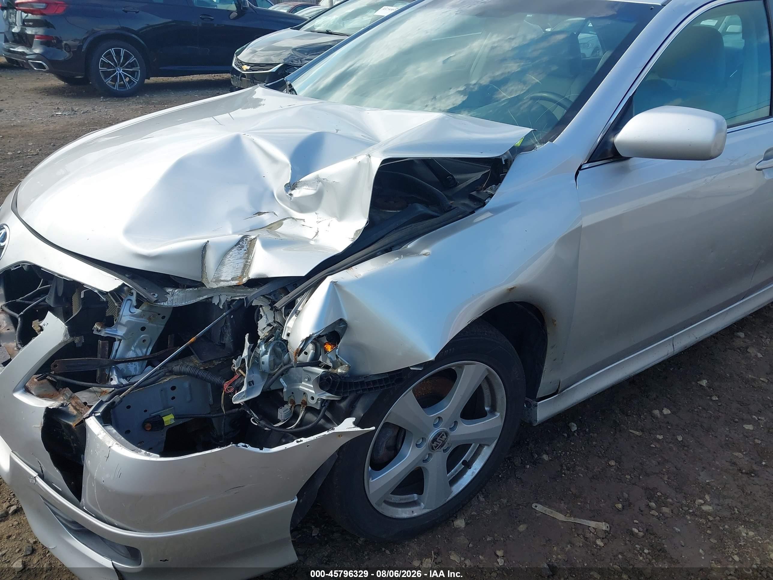 2011 Toyota Camry Se Серебряный vin: 4T1BF3EK1BU668917