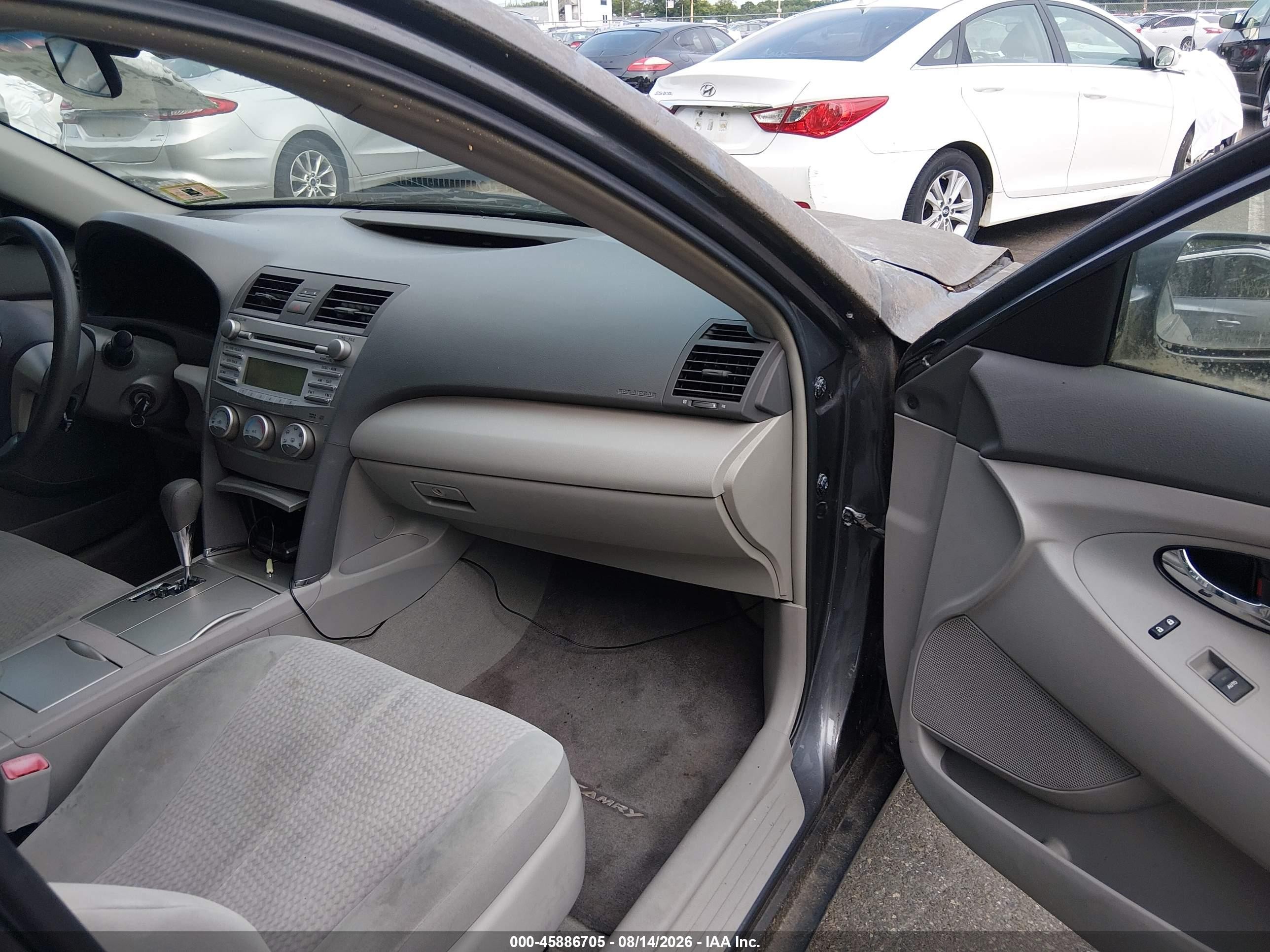 2011 Toyota Camry Le Черный vin: 4T1BF3EK1BU671204
