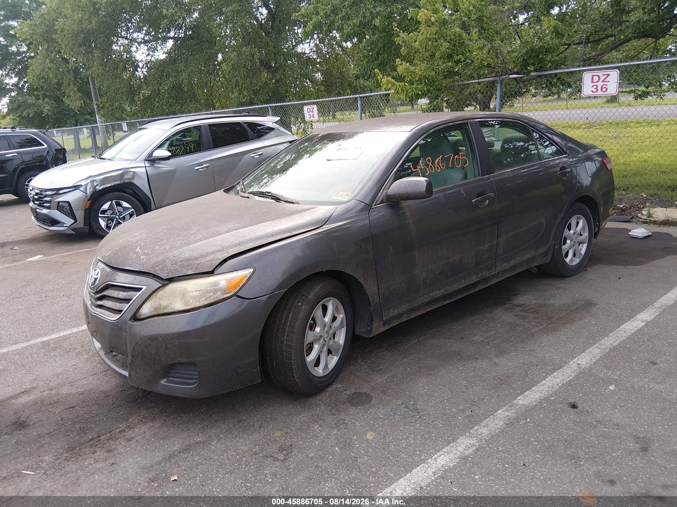 2011 Toyota Camry Le Черный vin: 4T1BF3EK1BU671204