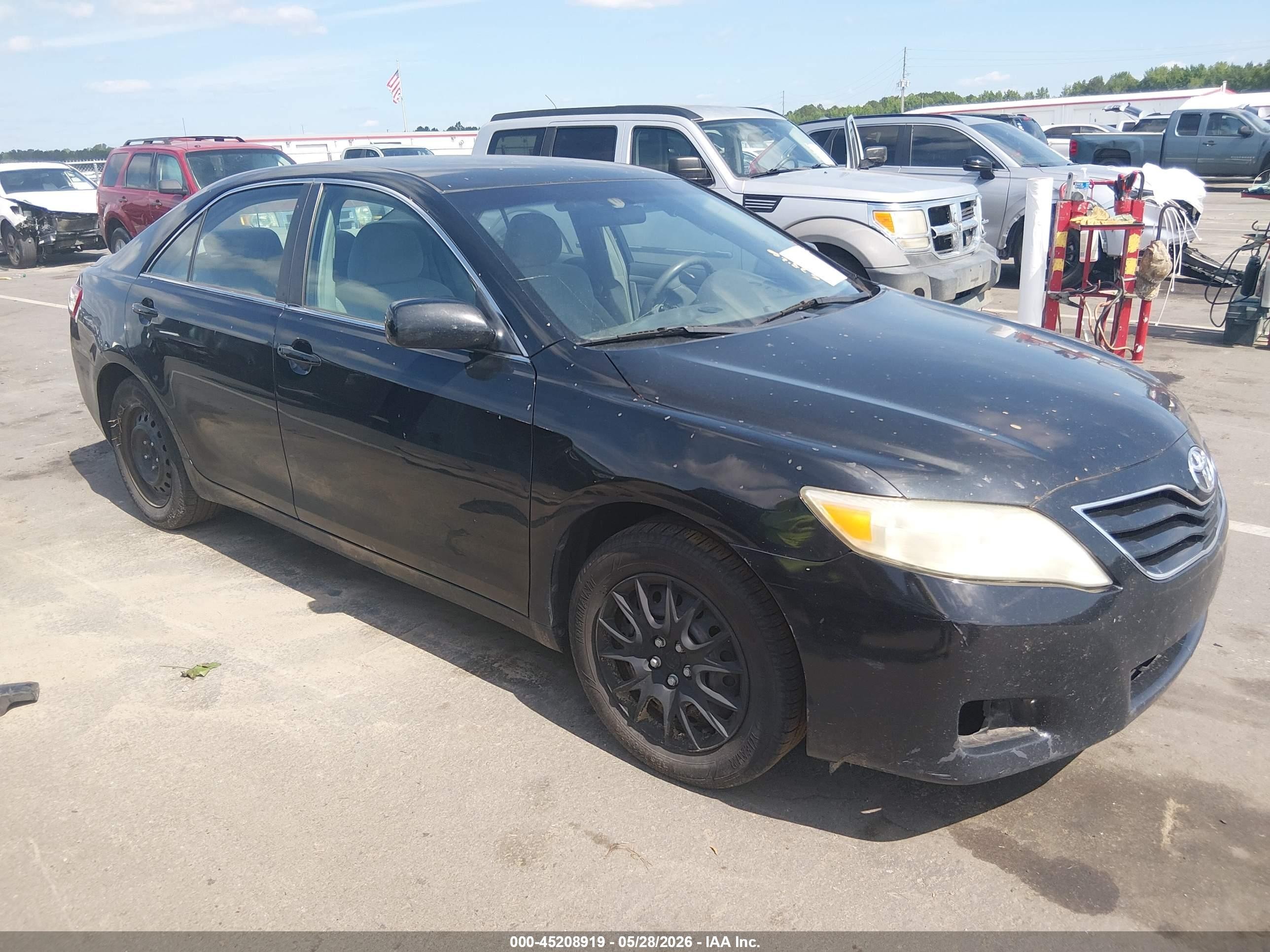 2011 Toyota Camry   Black vin: 4T1BF3EK1BU674149