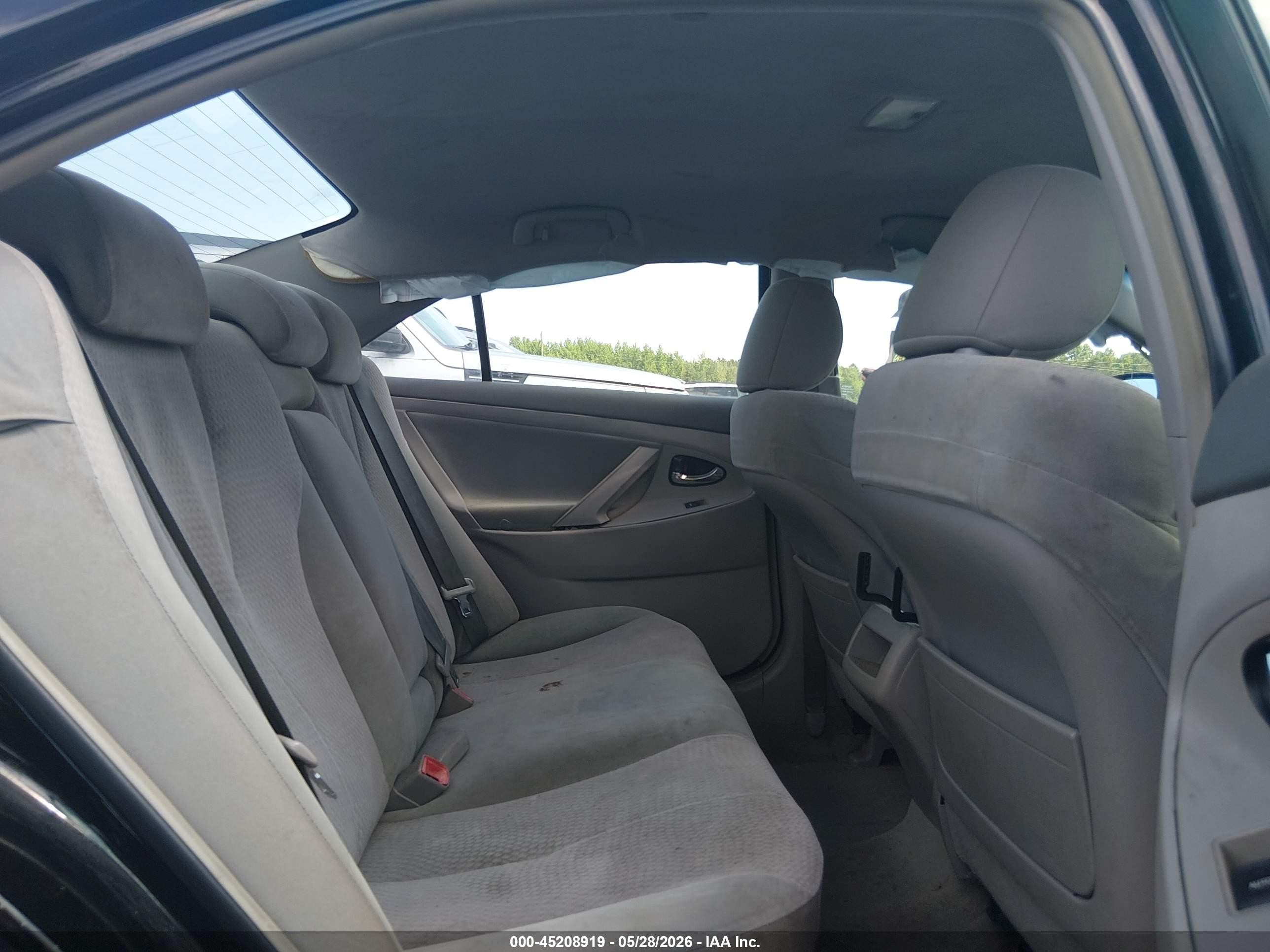 2011 Toyota Camry   Black vin: 4T1BF3EK1BU674149