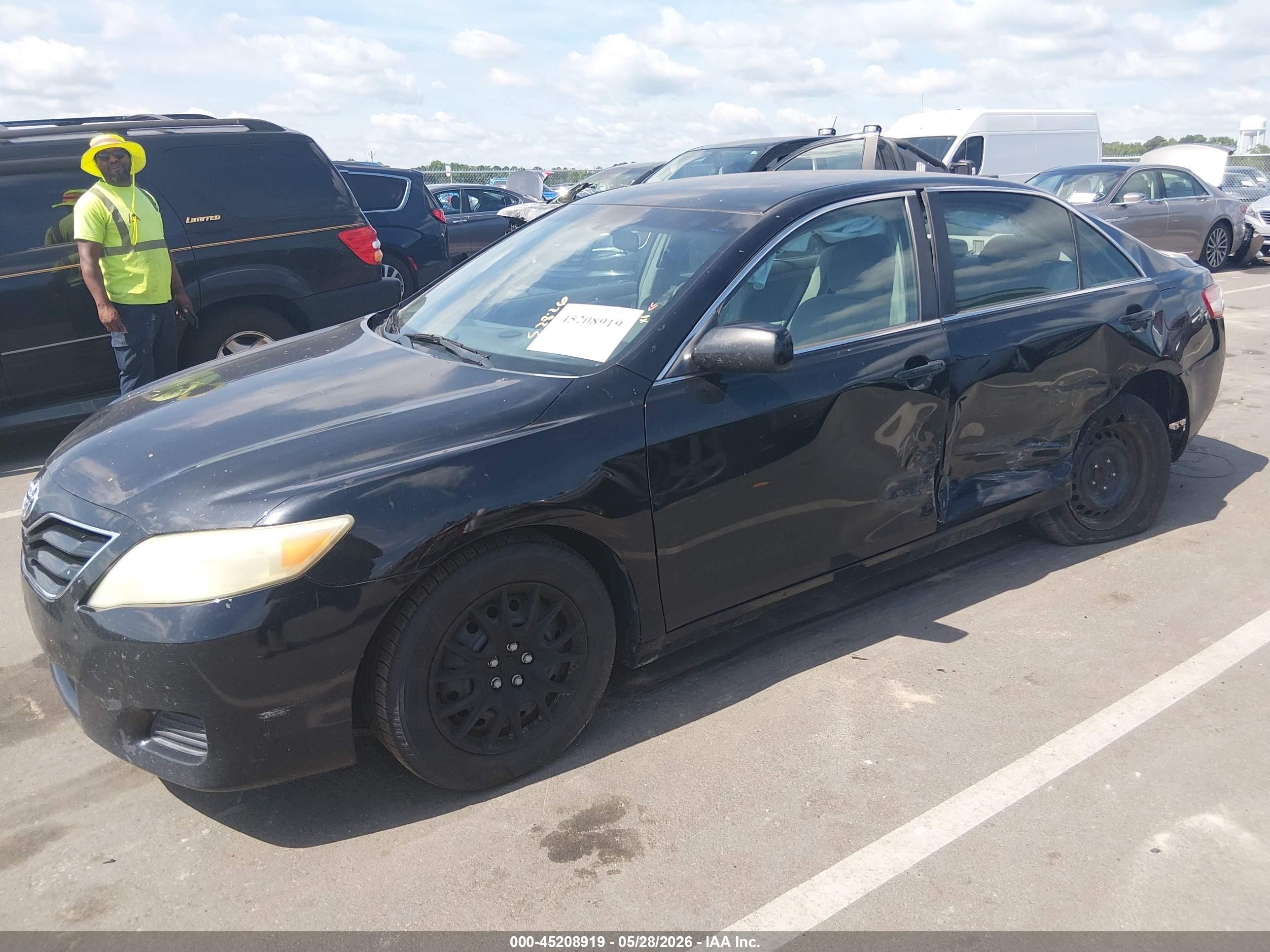 2011 Toyota Camry   Black vin: 4T1BF3EK1BU674149